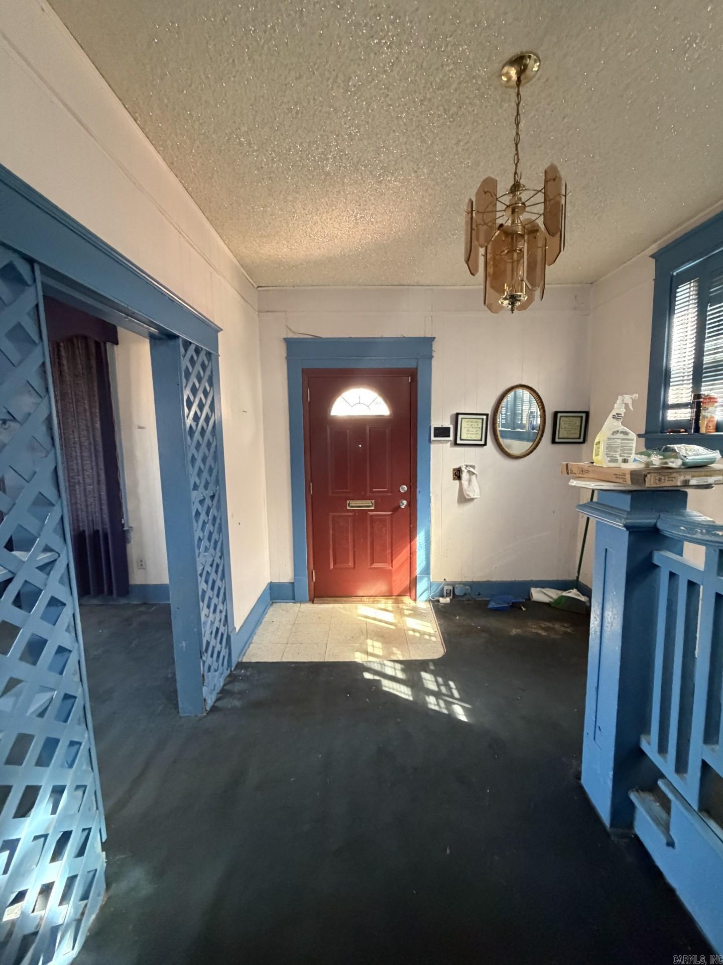 2300 S Summit  Little Rock, AR