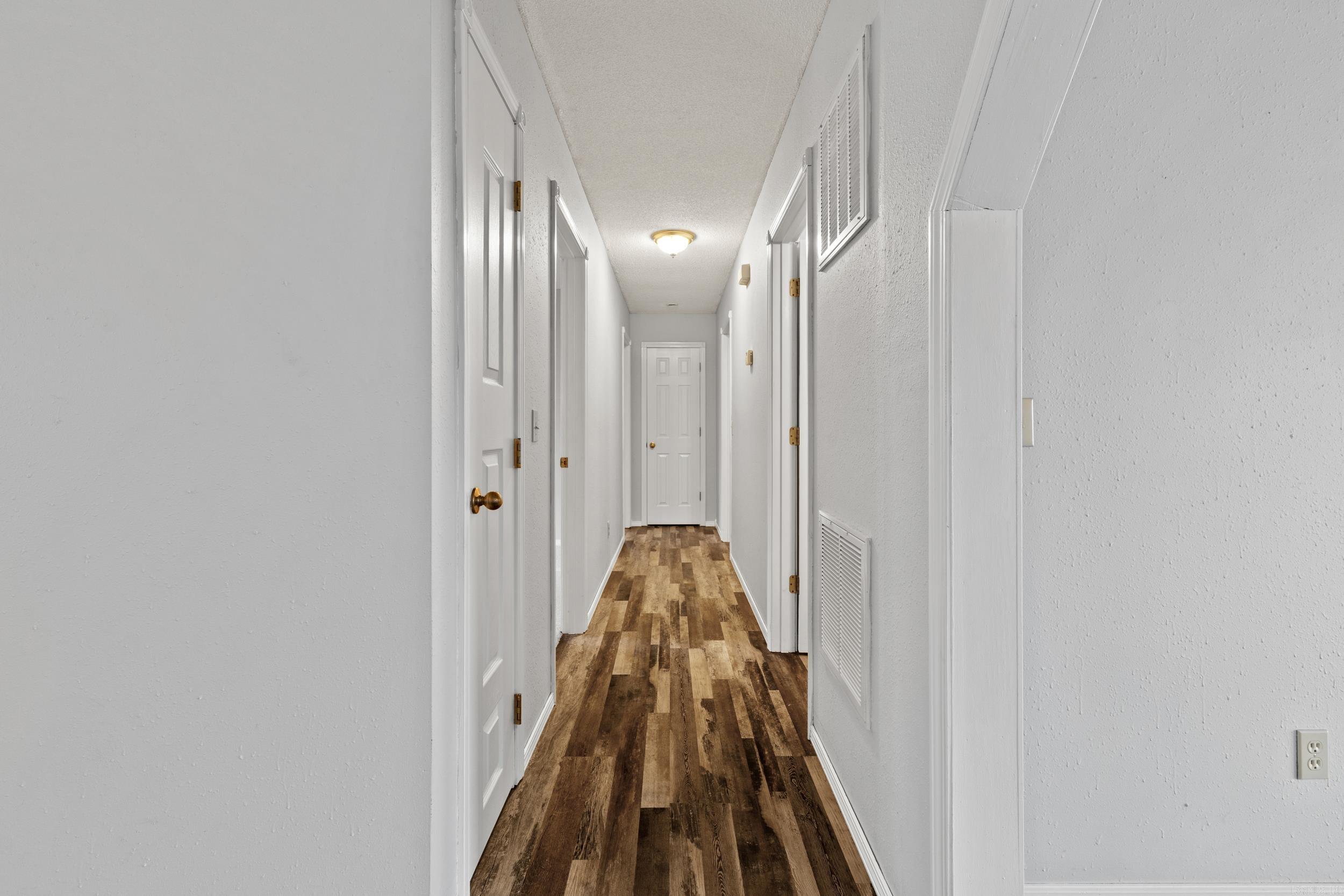 252 County Road 97  Clarkridge, AR