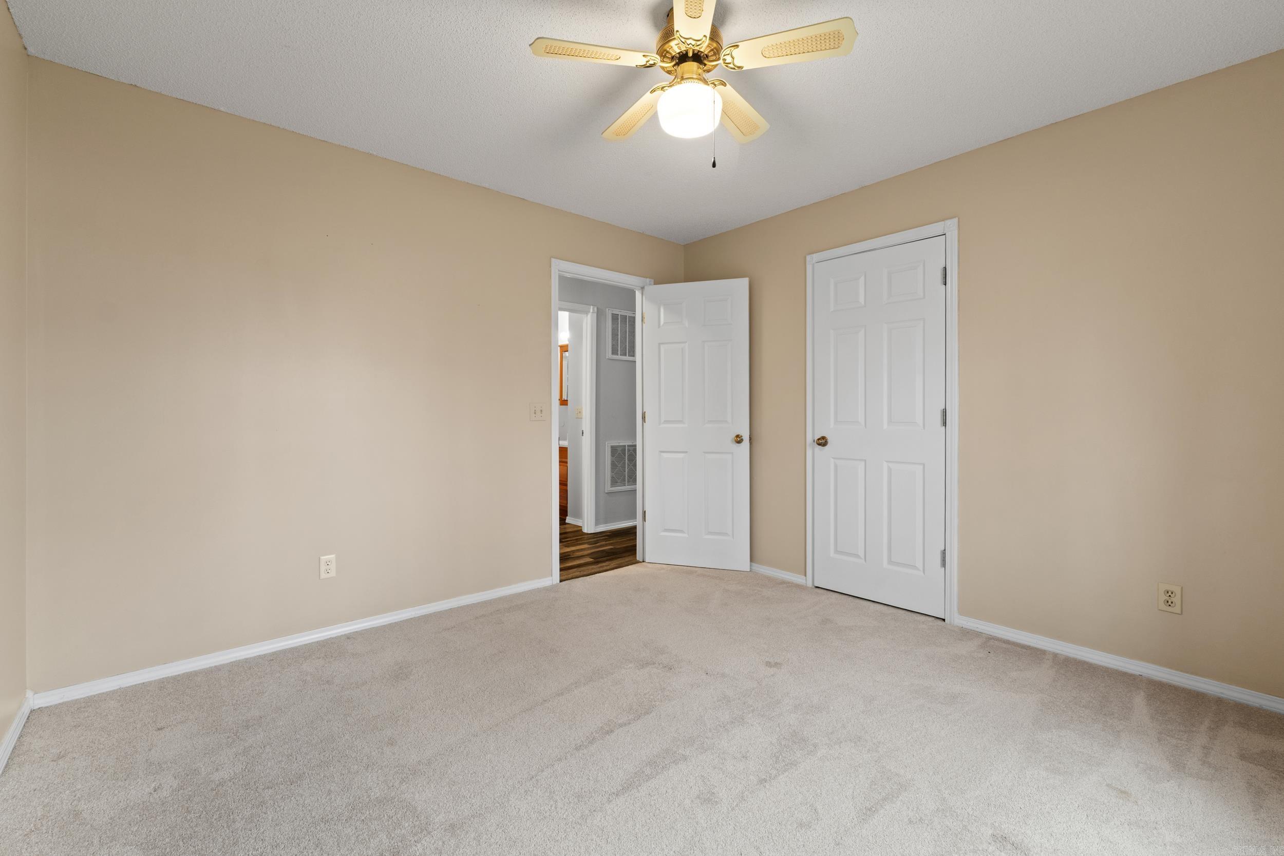 252 County Road 97  Clarkridge, AR