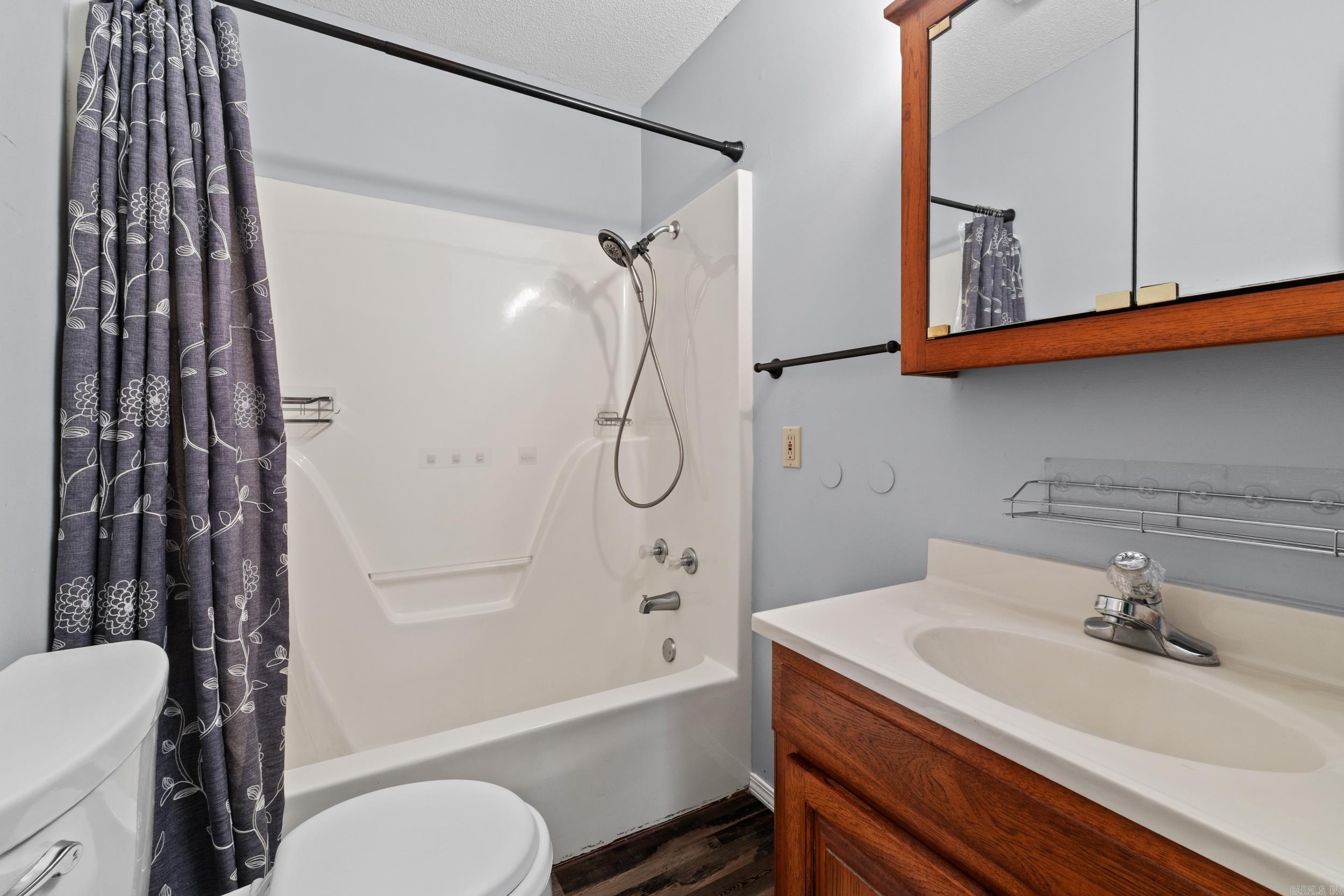 252 County Road 97  Clarkridge, AR