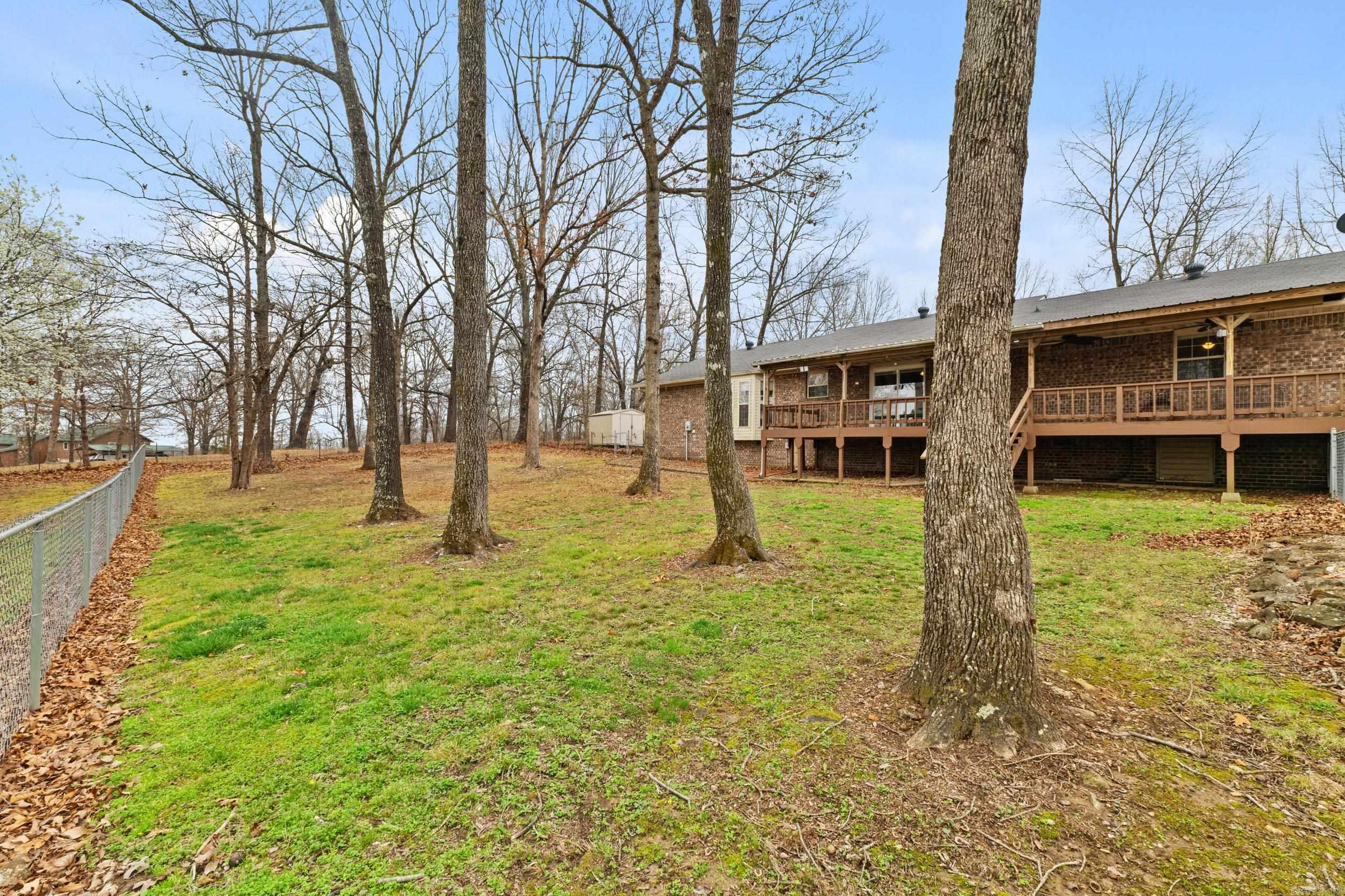 252 County Road 97  Clarkridge, AR