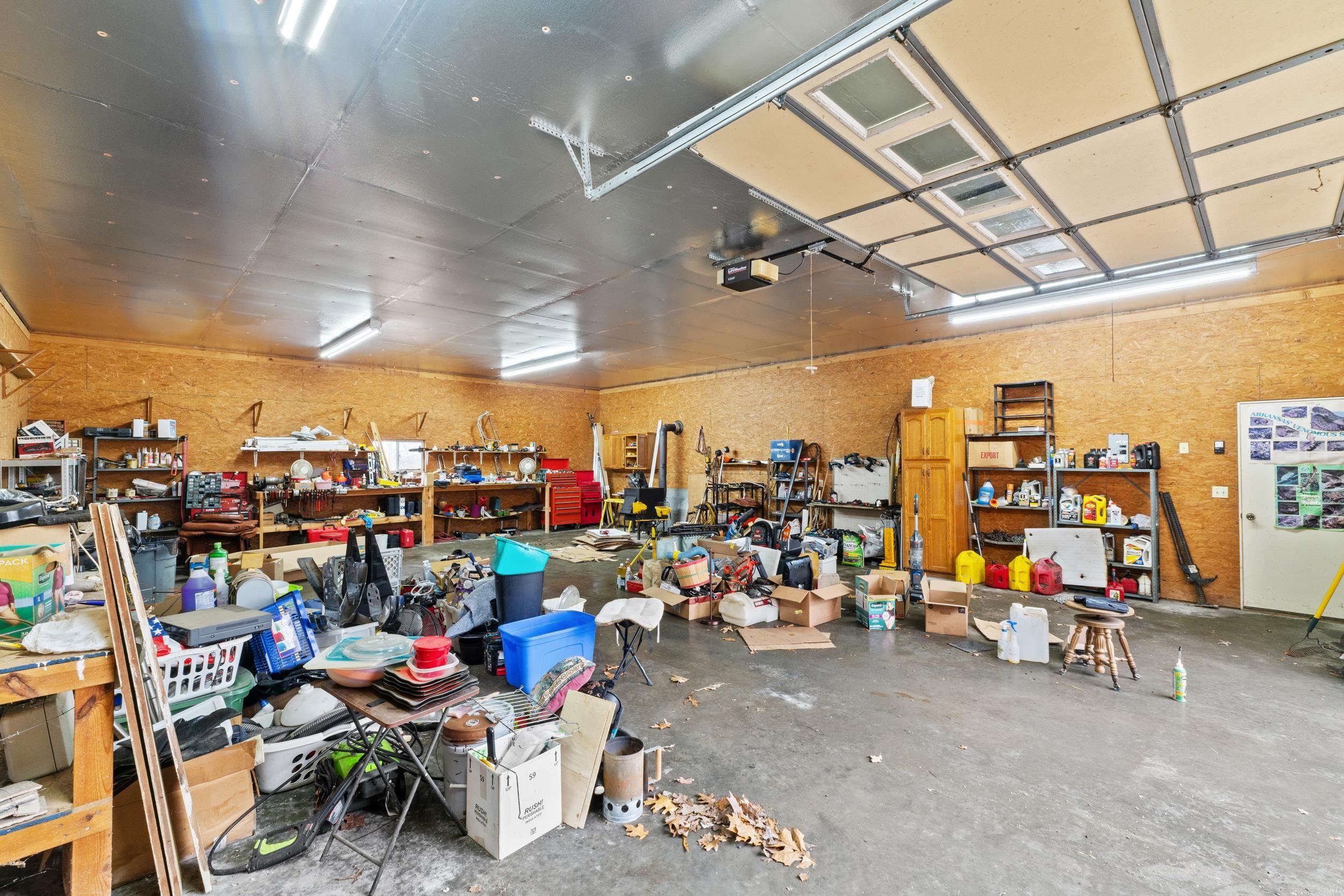 252 County Road 97  Clarkridge, AR