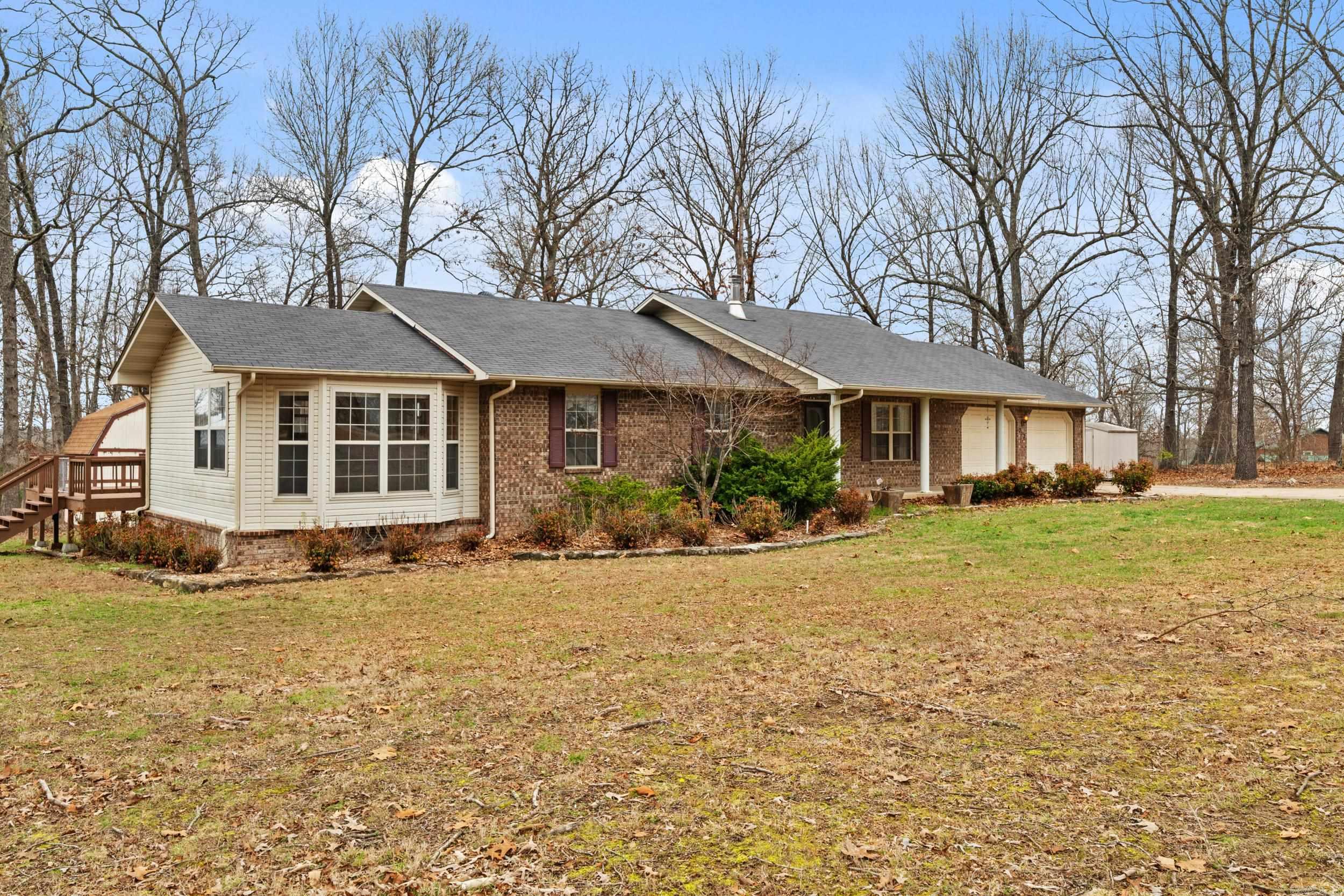 252 County Road 97  Clarkridge, AR
