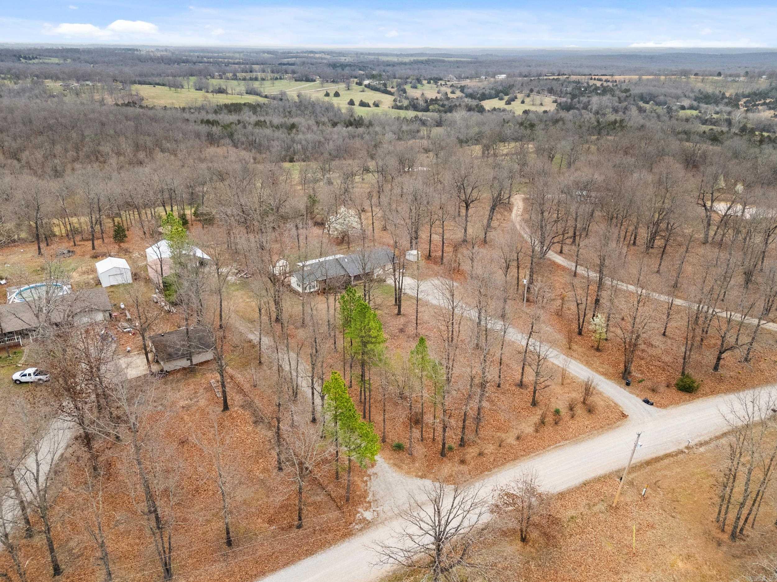 252 County Road 97  Clarkridge, AR