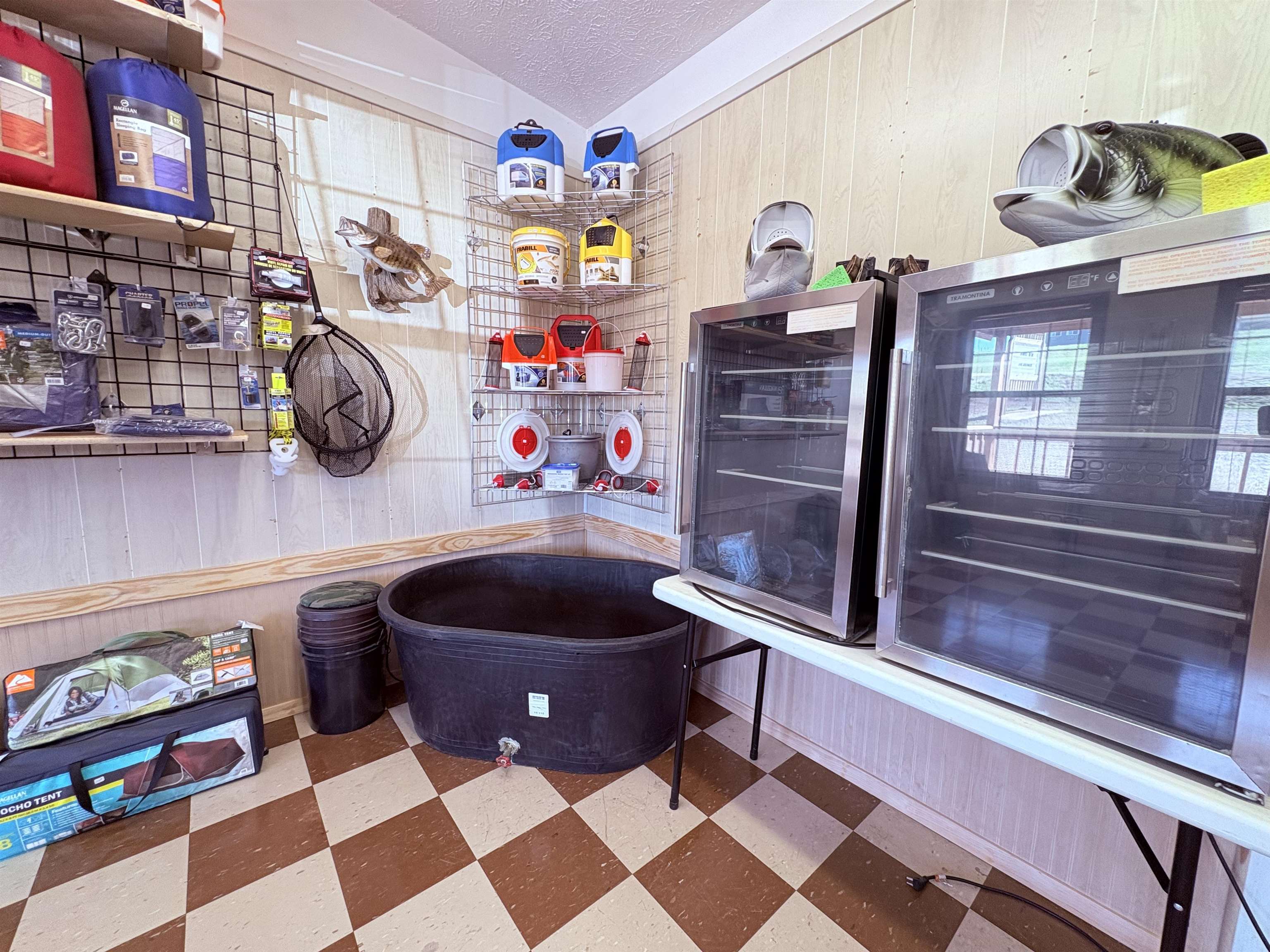 420 Highway 63  Hardy, AR