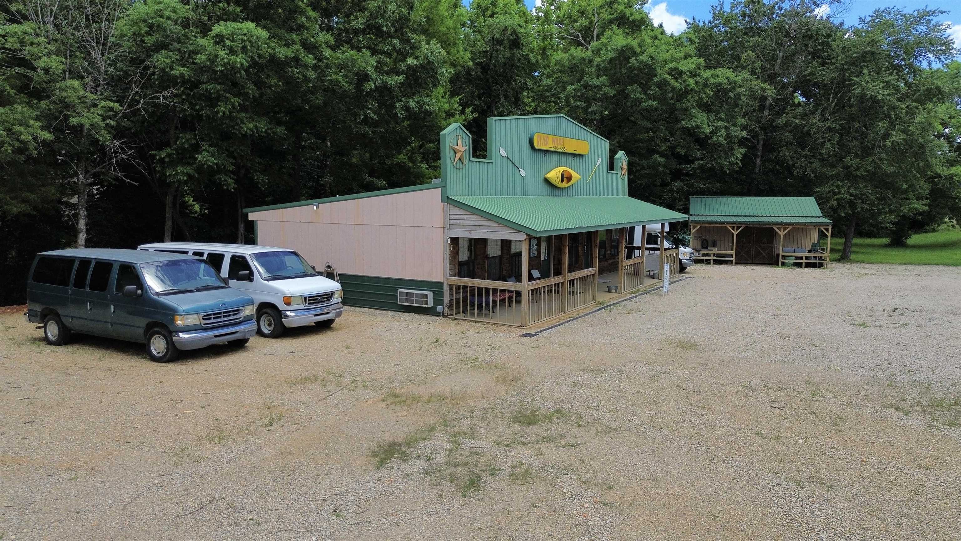 420 Highway 63  Hardy, AR