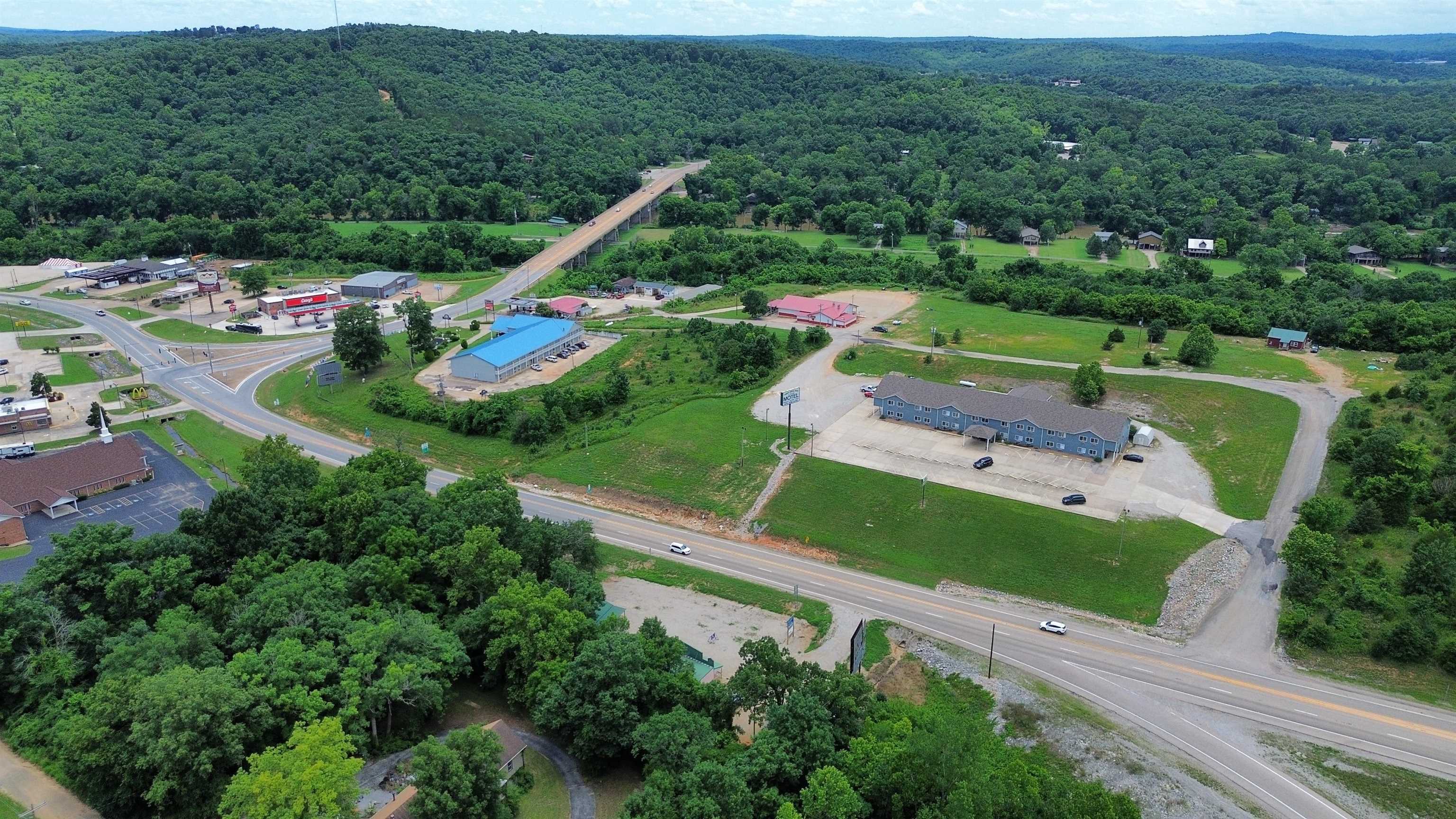 420 Highway 63  Hardy, AR