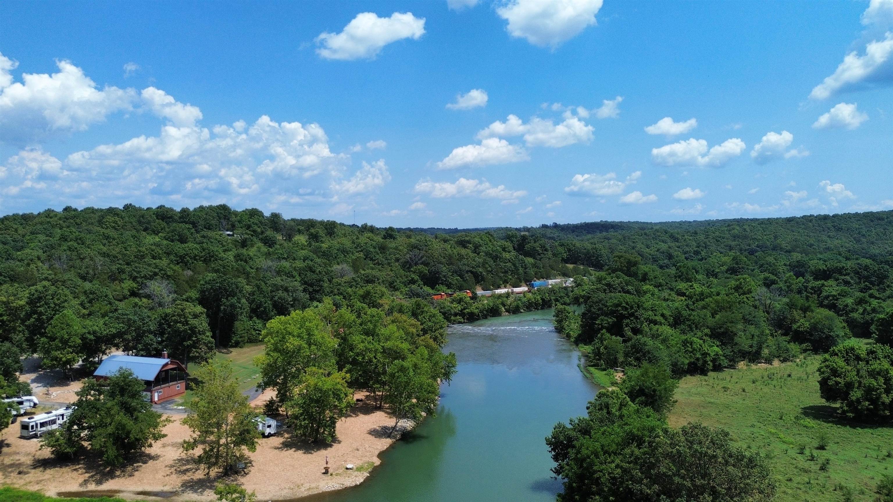 420 Highway 63  Hardy, AR