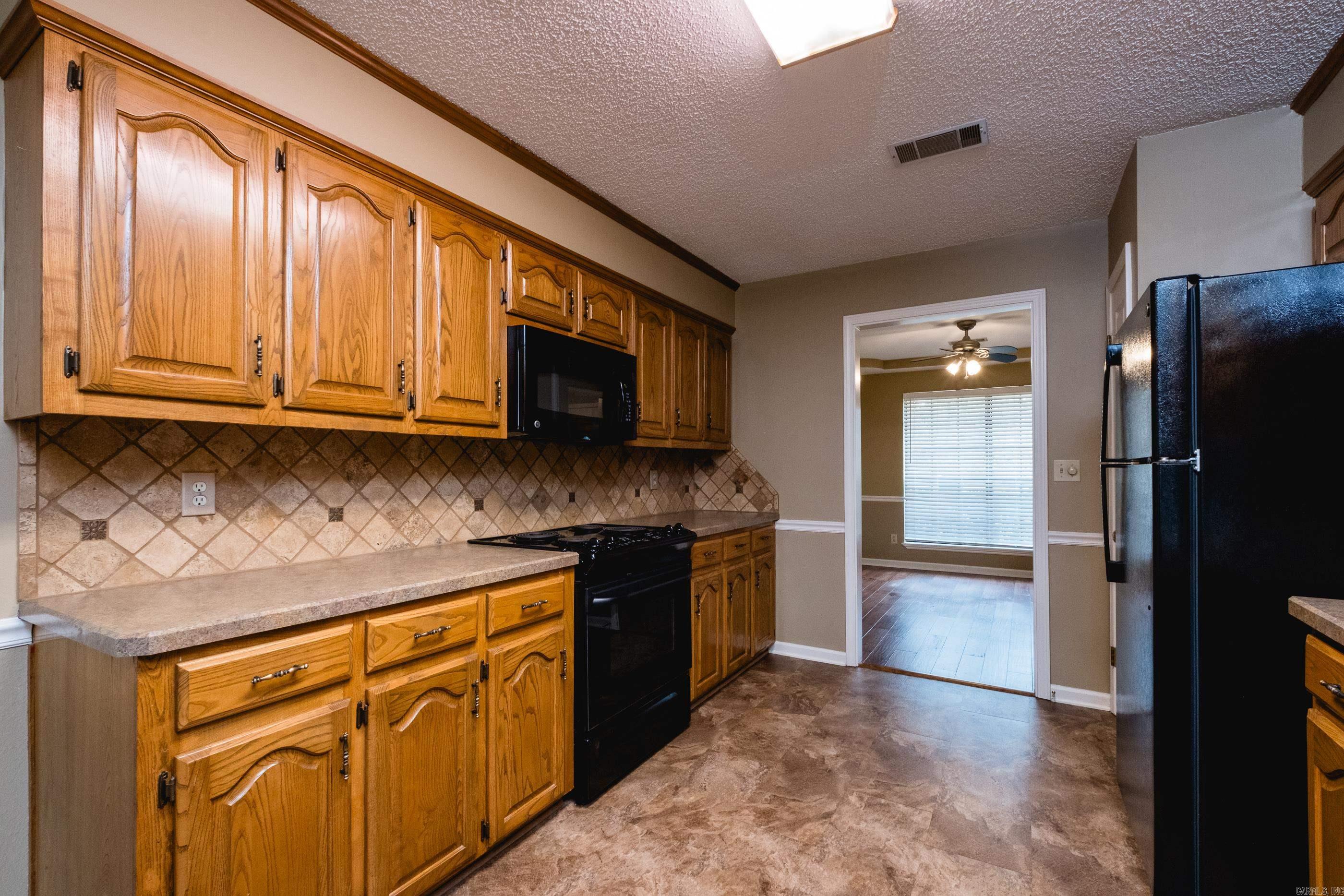 26 Blue Mountian  Maumelle, AR