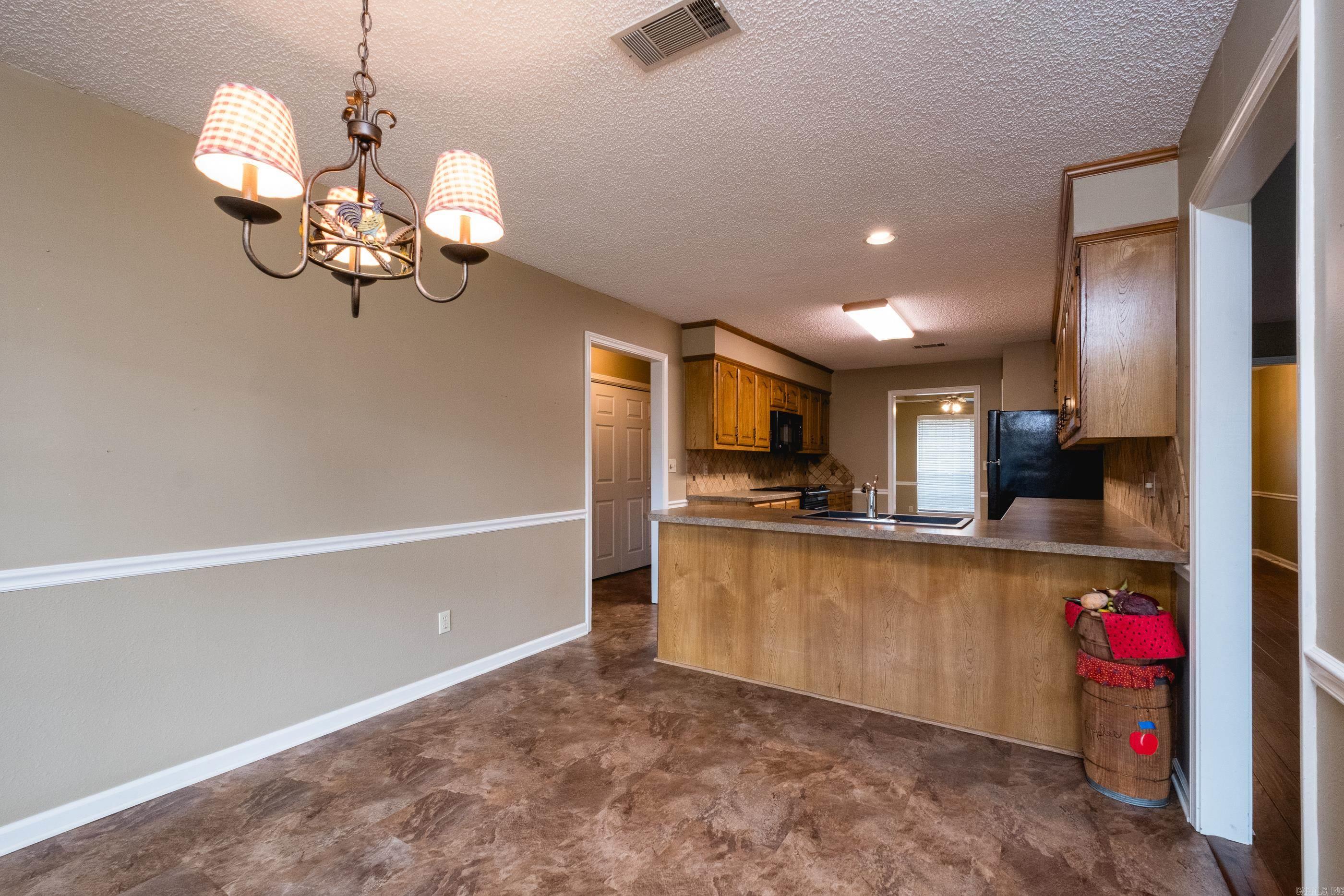 26 Blue Mountian  Maumelle, AR