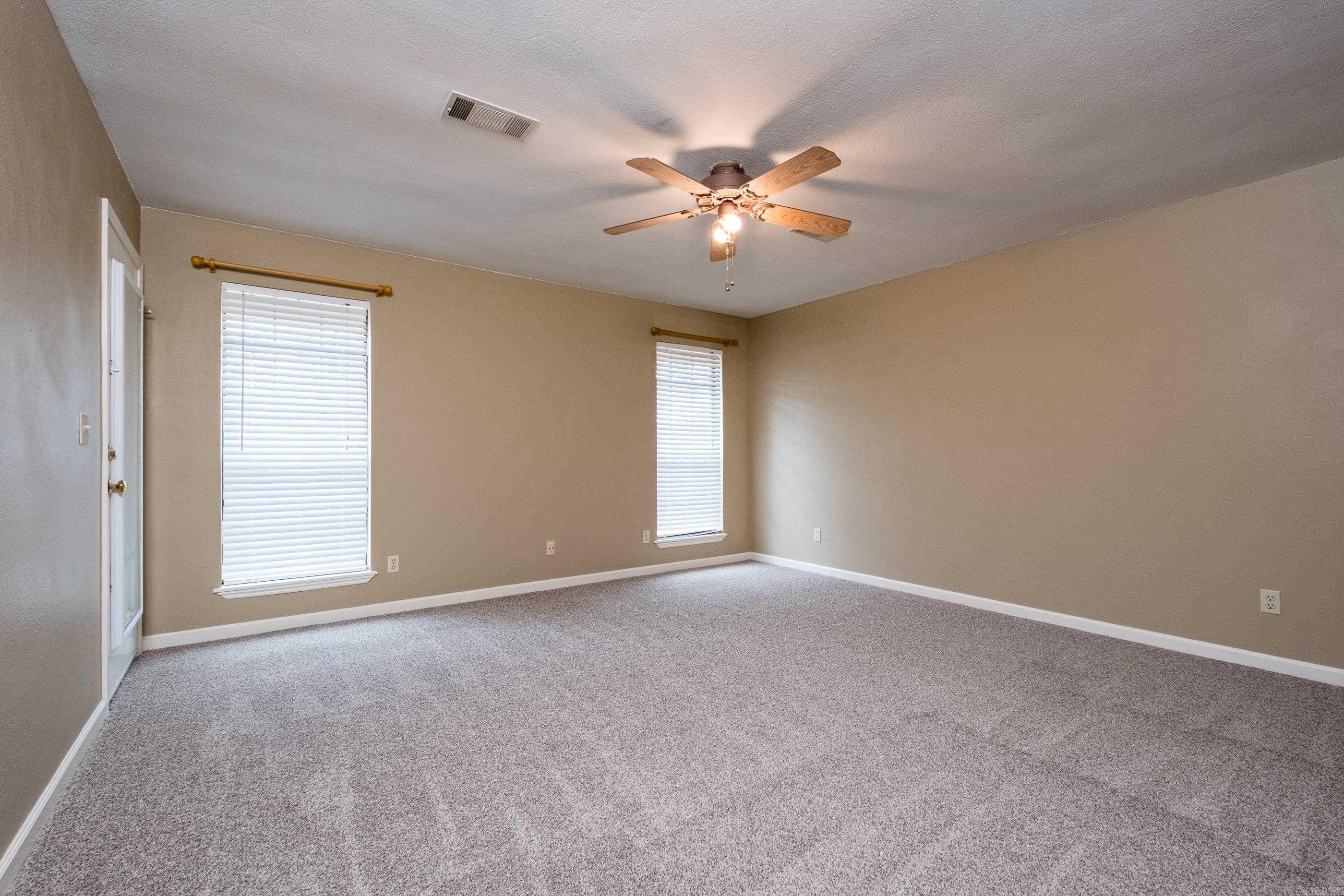 26 Blue Mountian  Maumelle, AR