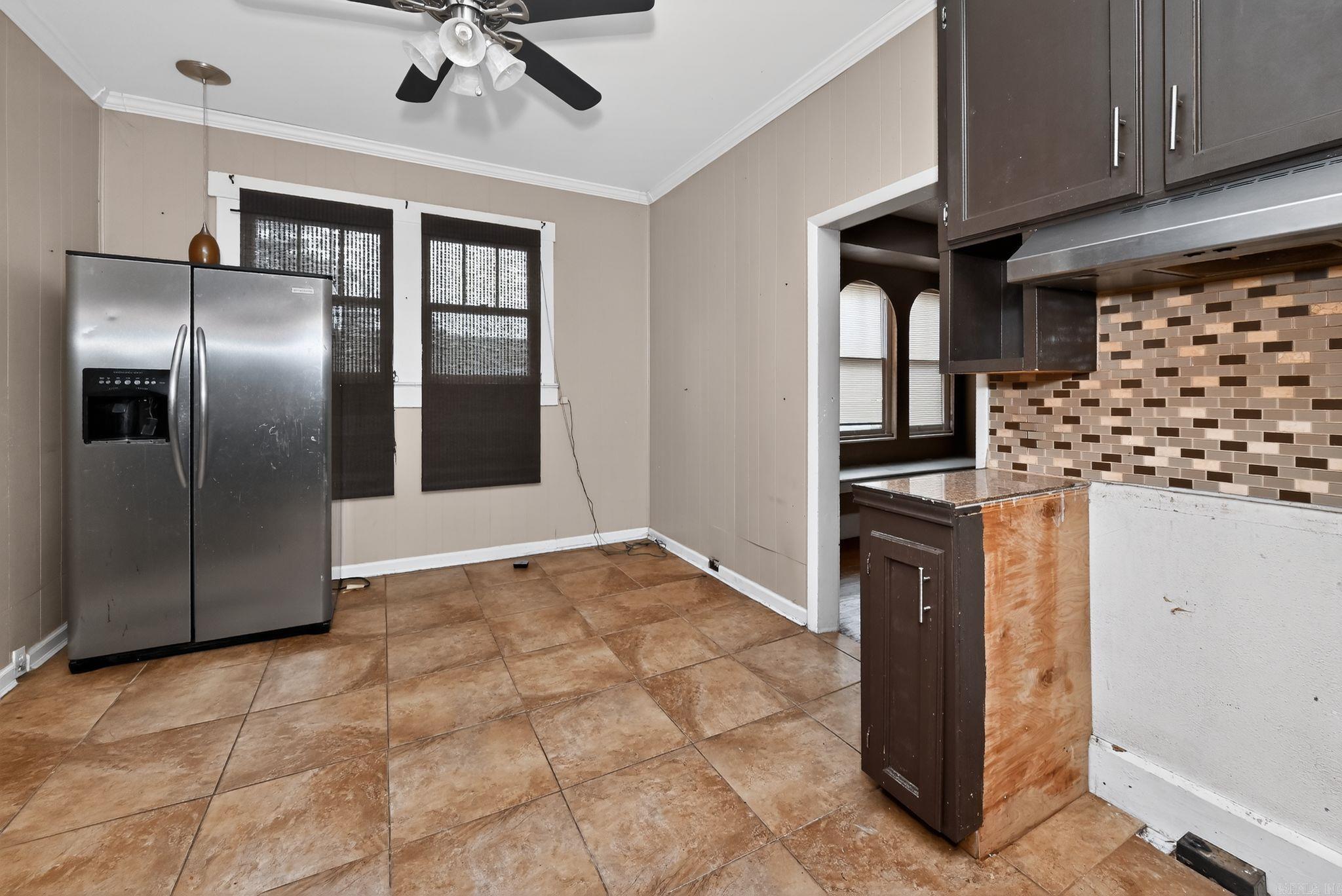 511 E Banks  England, AR