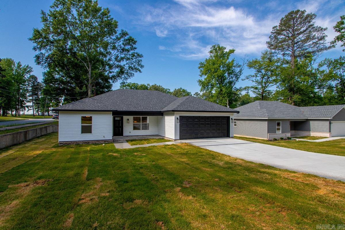 214 Pineview  Sherwood, AR