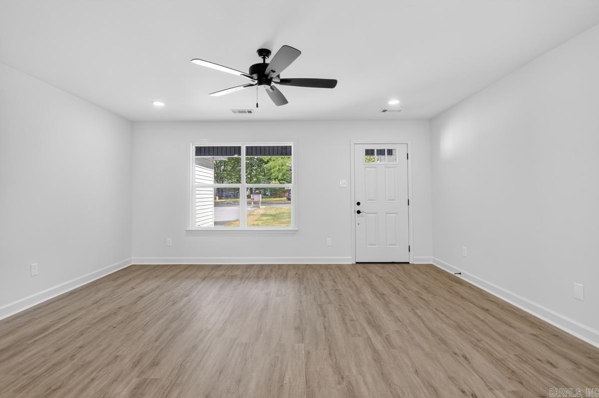 214 Pineview  Sherwood, AR