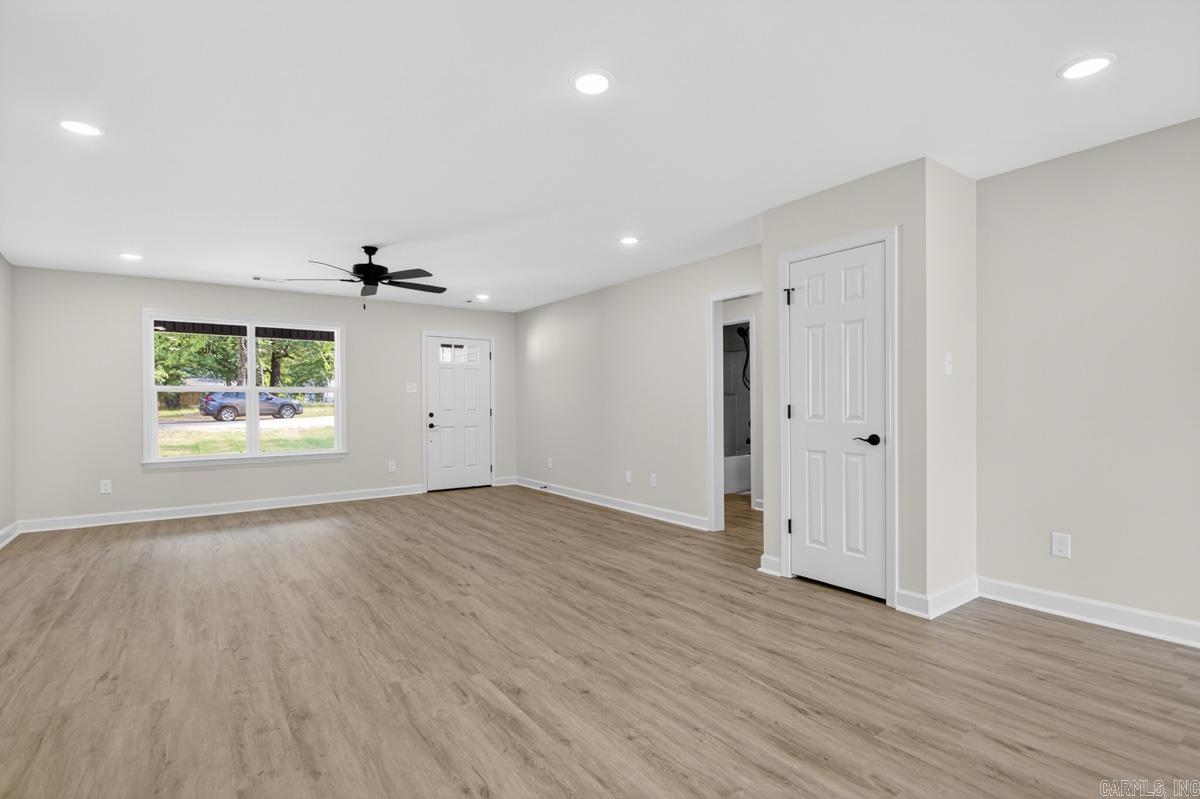 214 Pineview  Sherwood, AR