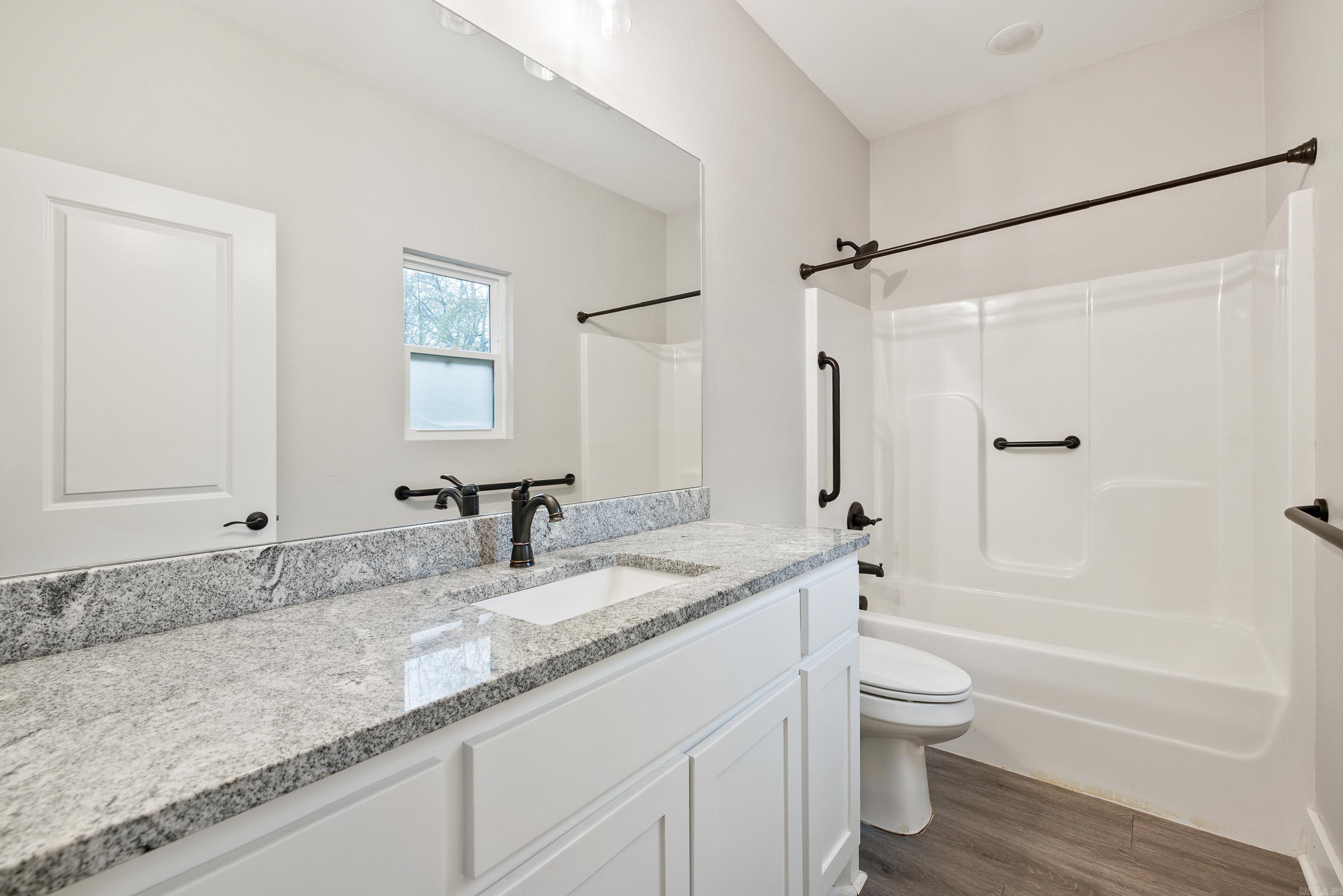 1108 Ike  Benton, AR