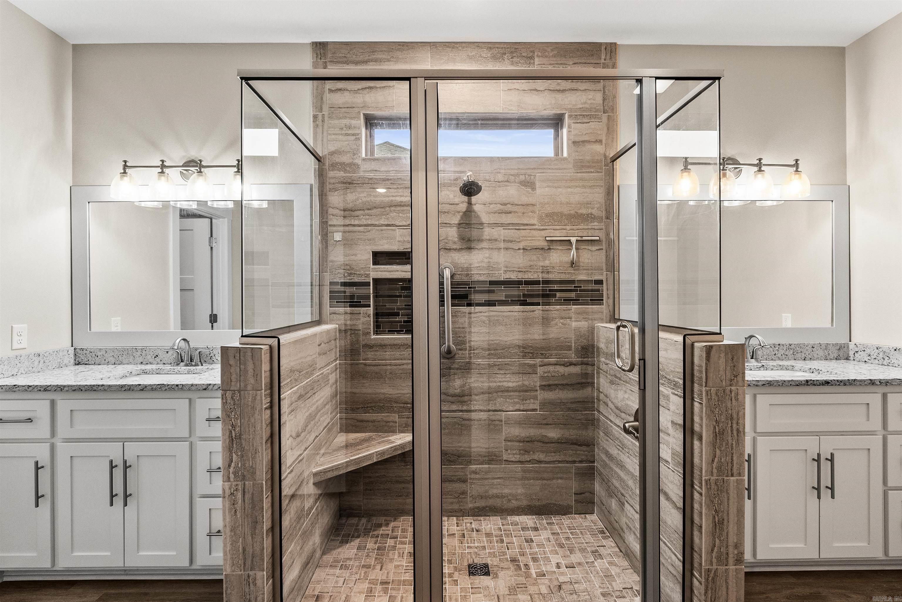 10 Clover Leaf  Greenbrier, AR