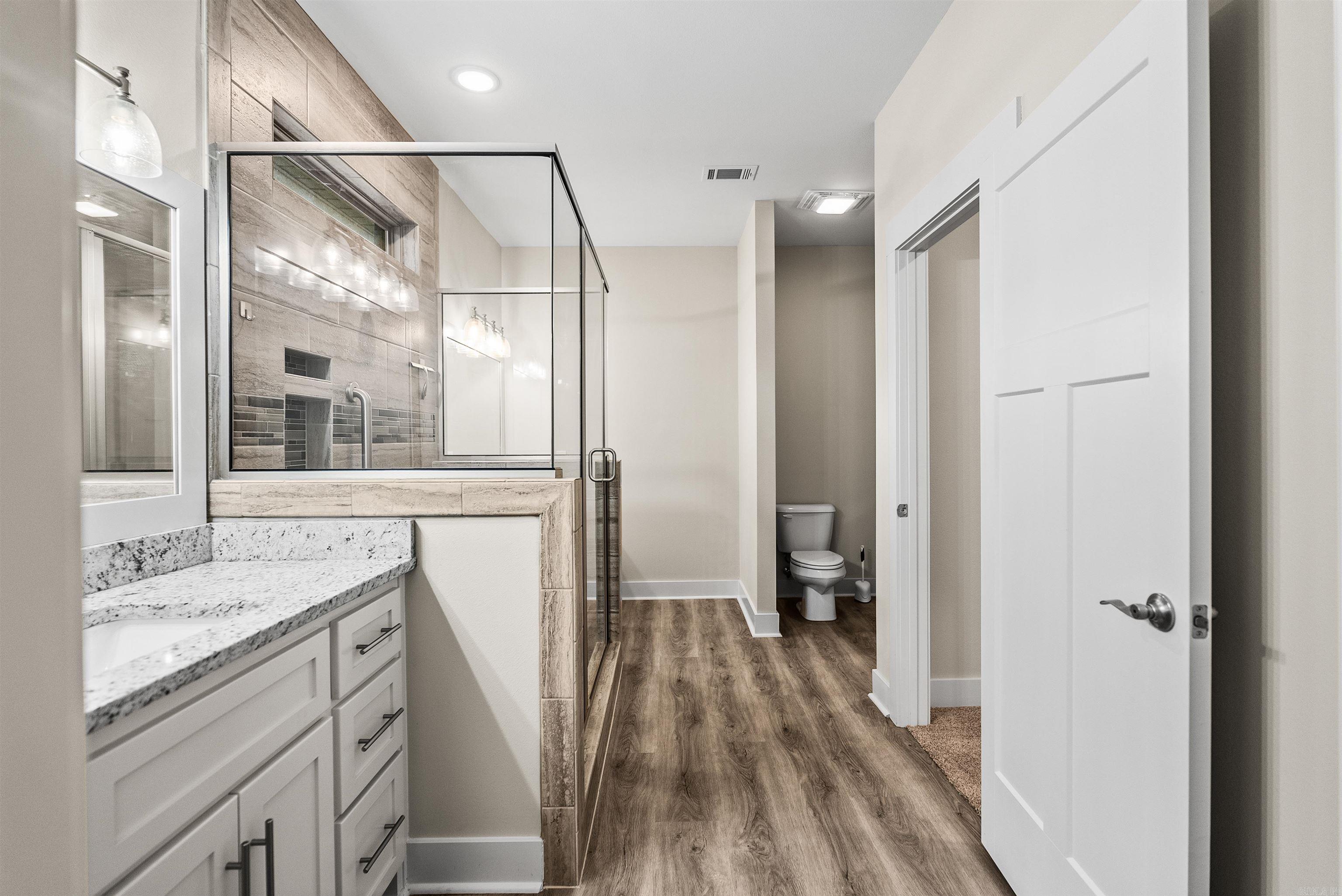 10 Clover Leaf  Greenbrier, AR