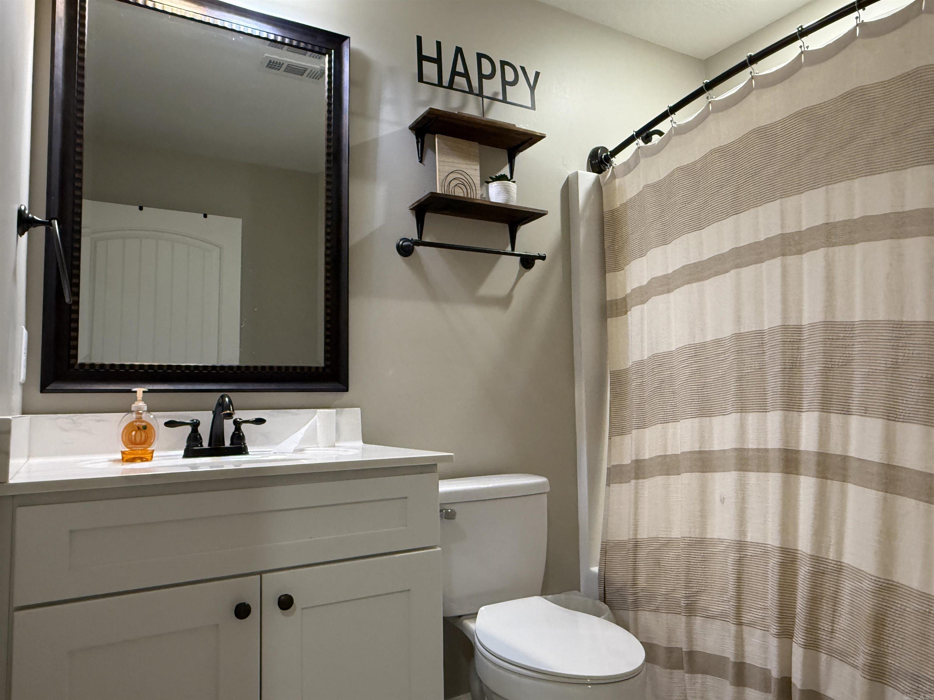 73 Jackson  Lake City, AR