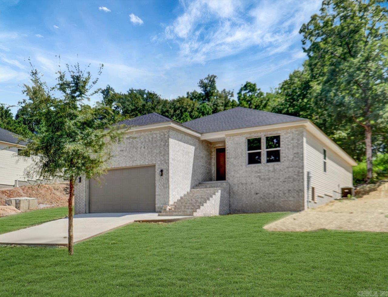 312 Columbia Hills  Hot Springs, AR