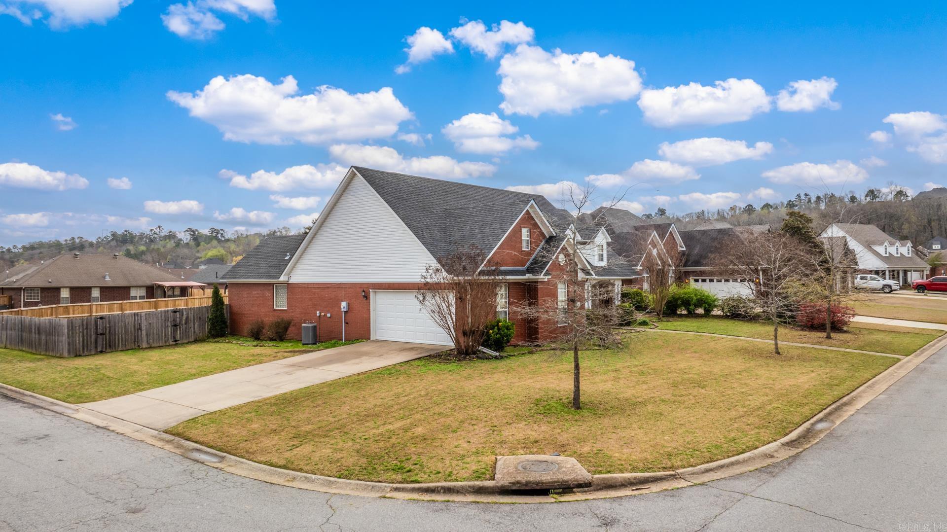 1760 Wysteria  Conway, AR