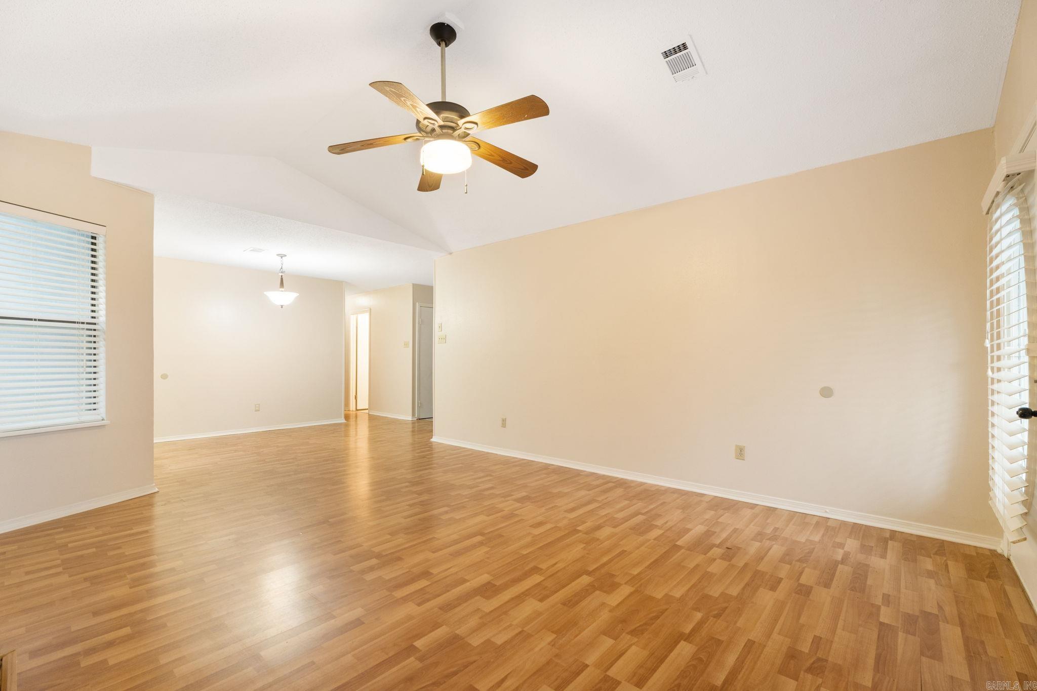 9 Pin Oak  Maumelle, AR