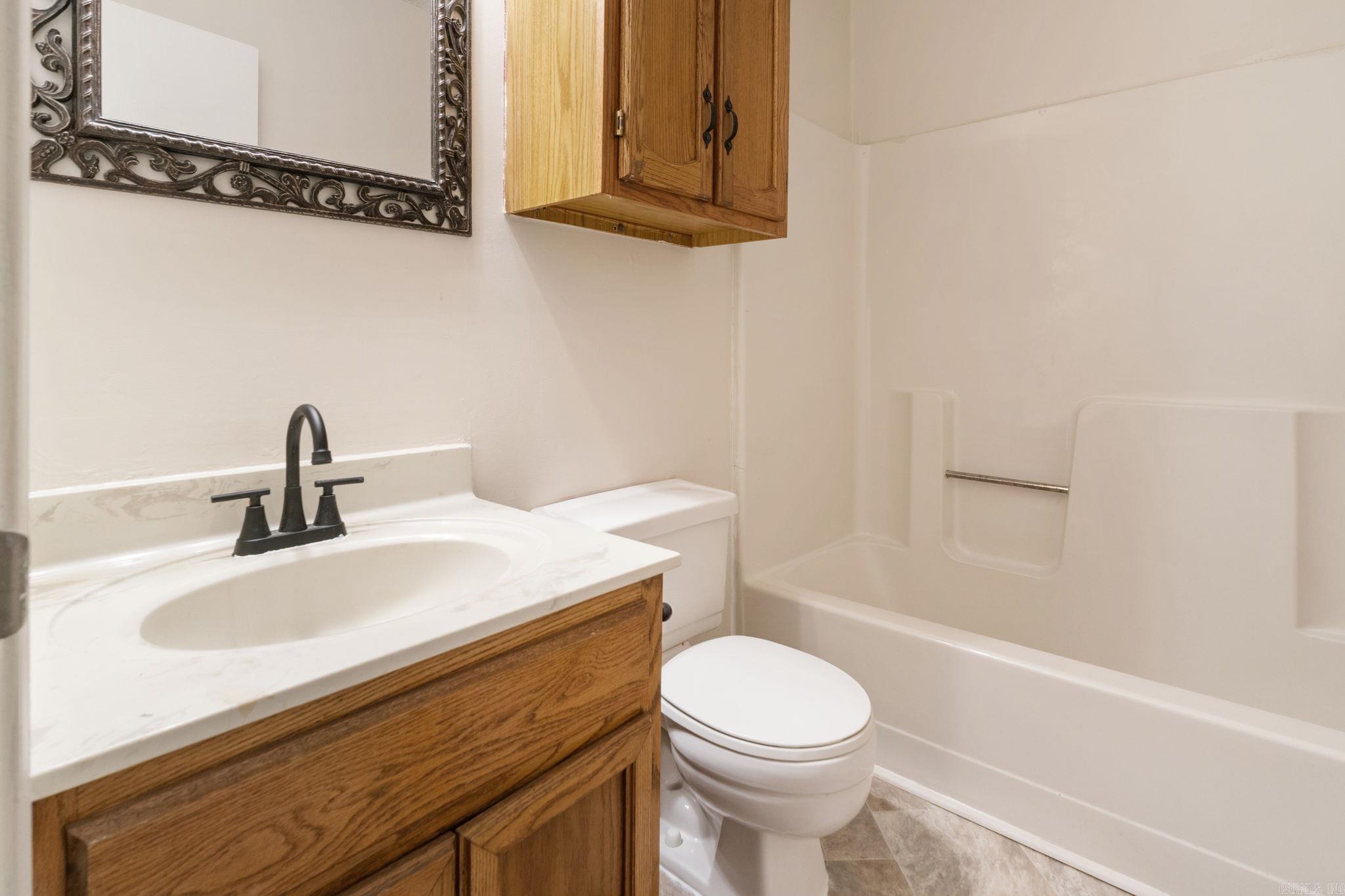 9 Pin Oak  Maumelle, AR