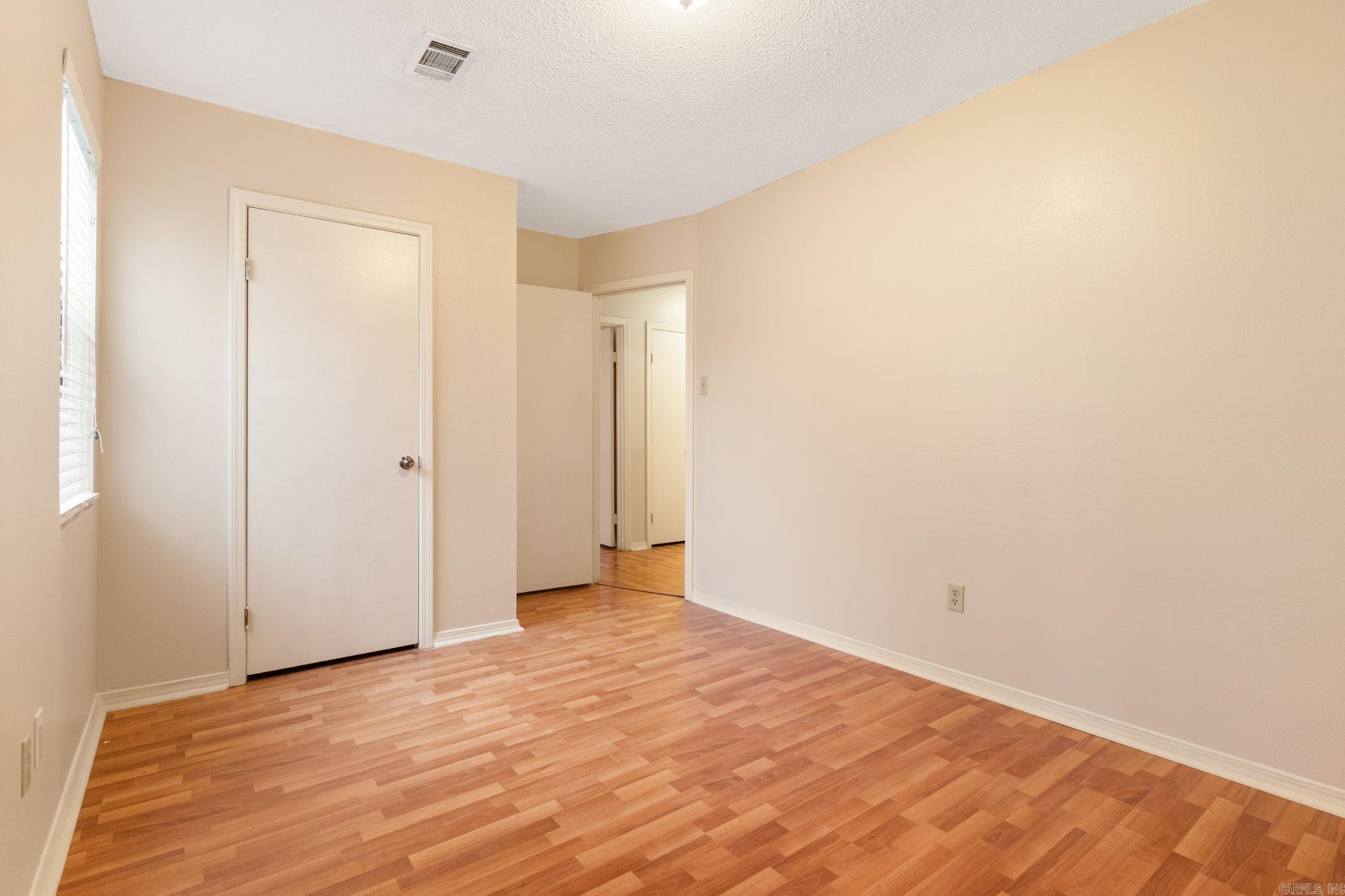 9 Pin Oak  Maumelle, AR