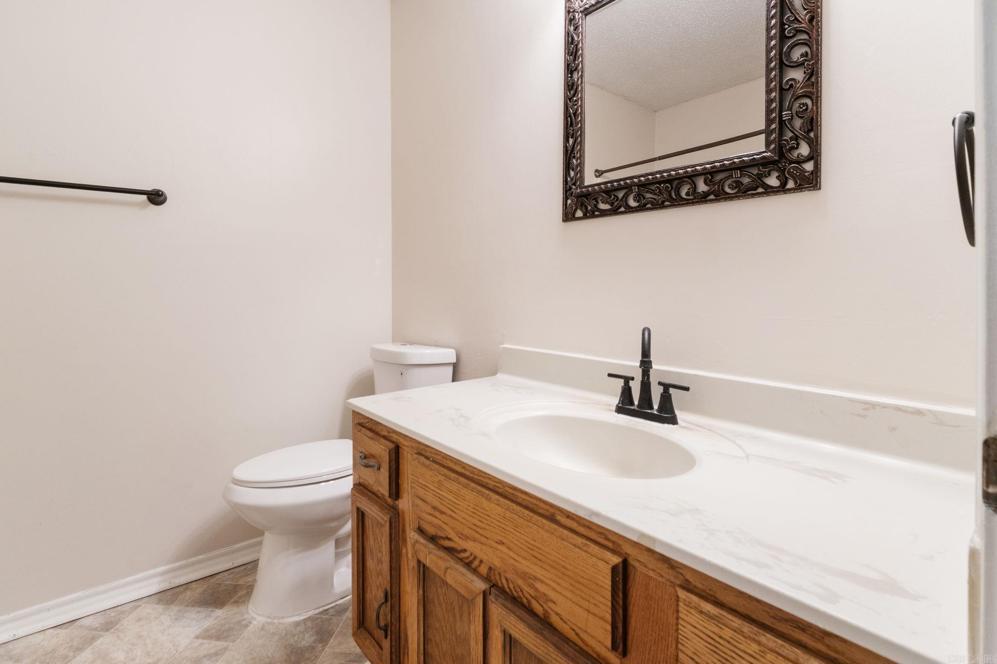 9 Pin Oak  Maumelle, AR