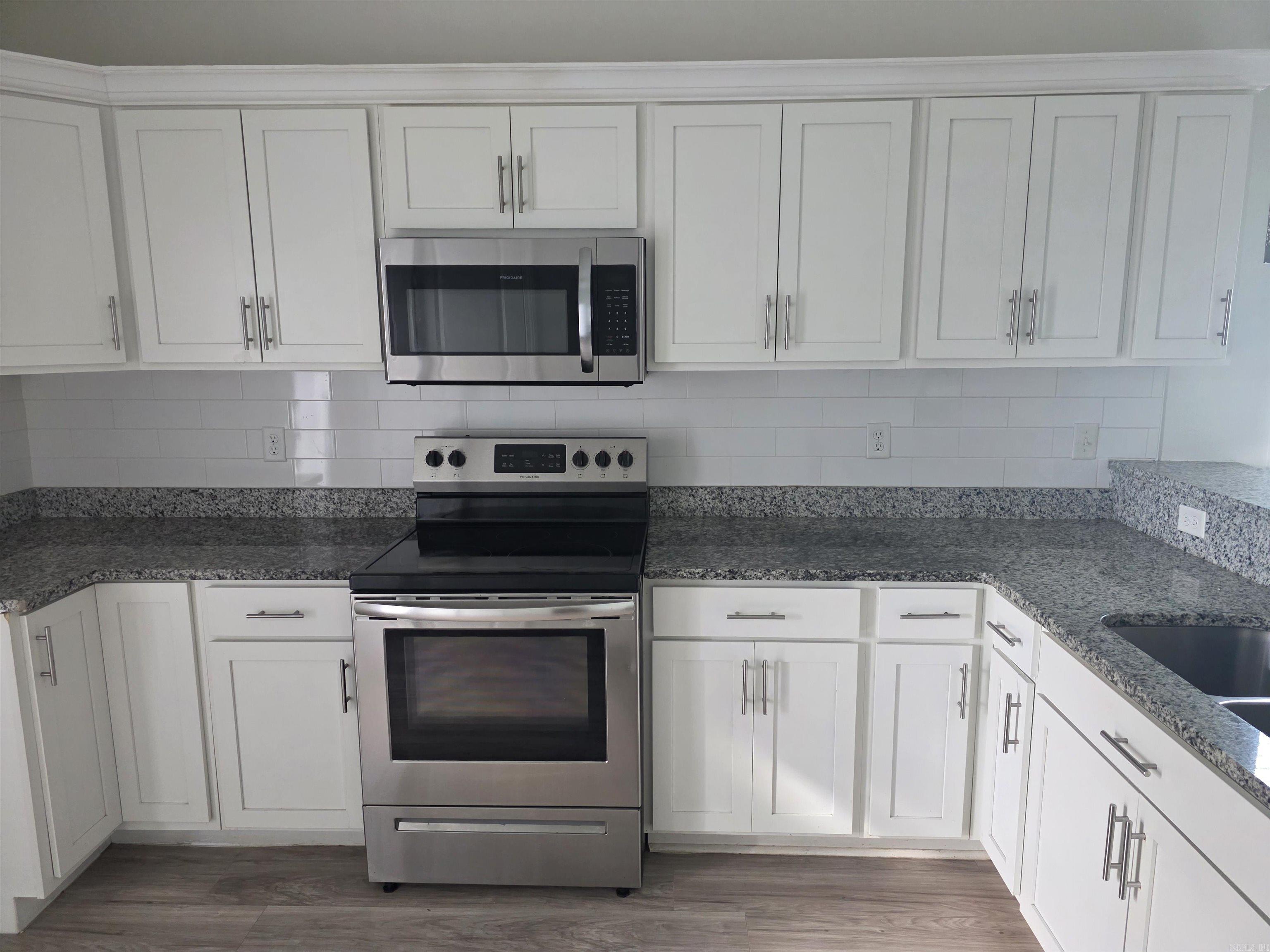 3122 Main  Little Rock, AR