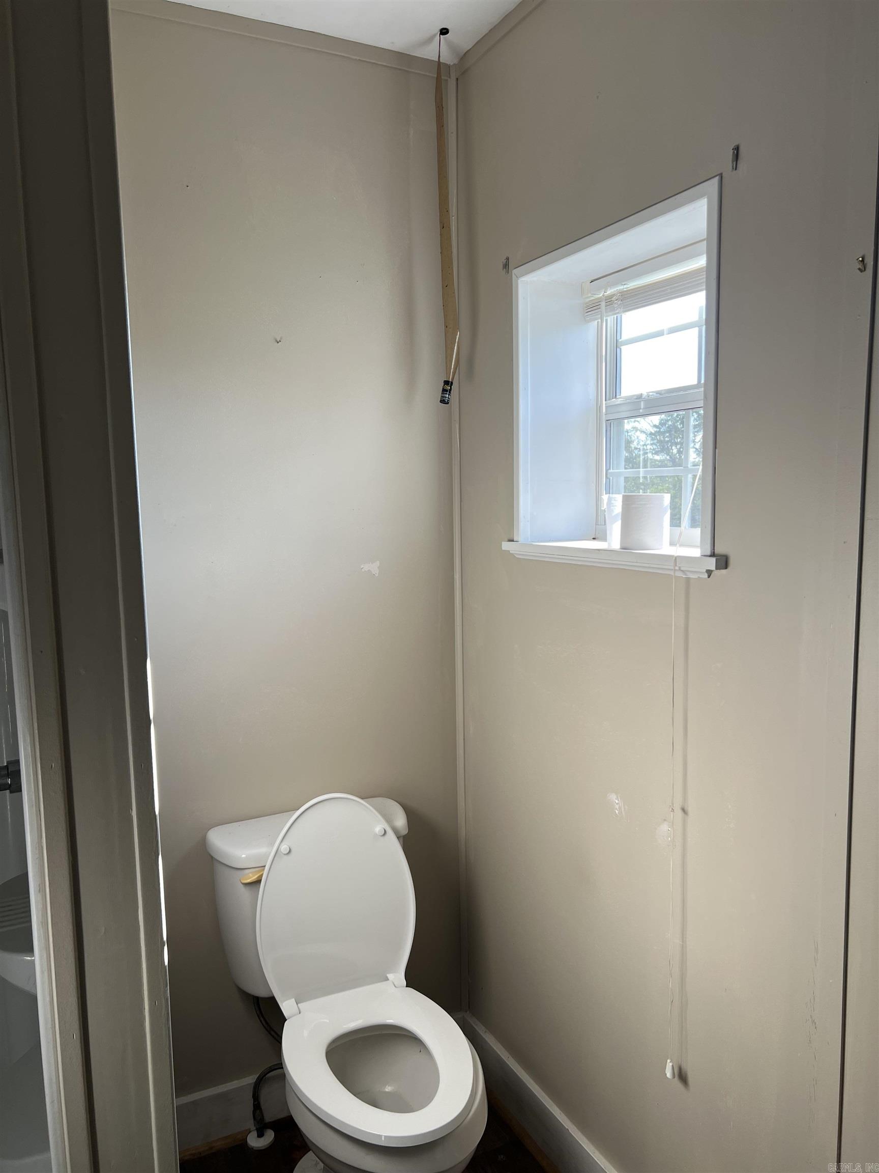 1435 Burnt Ridge Rd (Cabin)  Shirley, AR