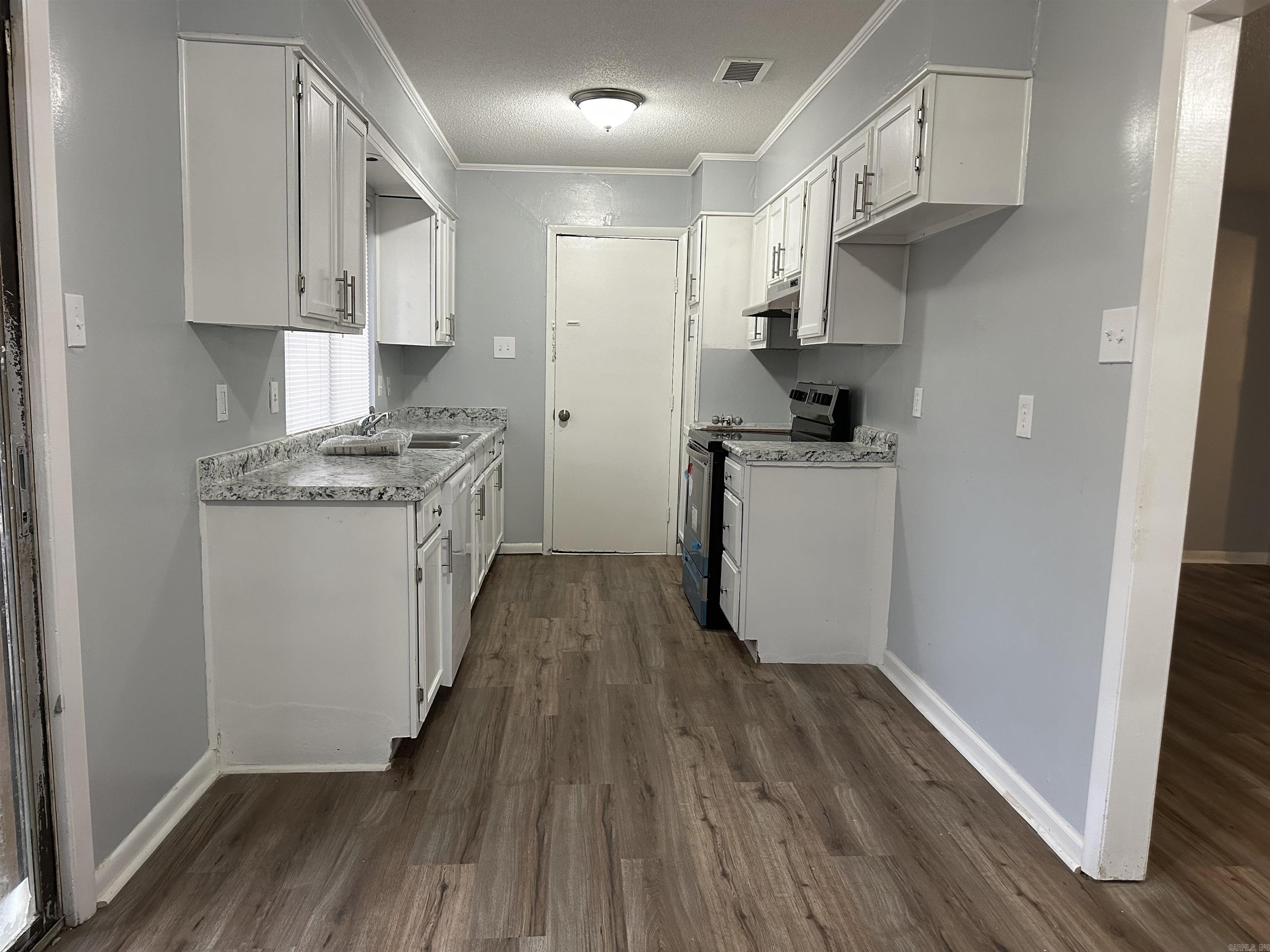 9923 Whispering Pine  Little Rock, AR