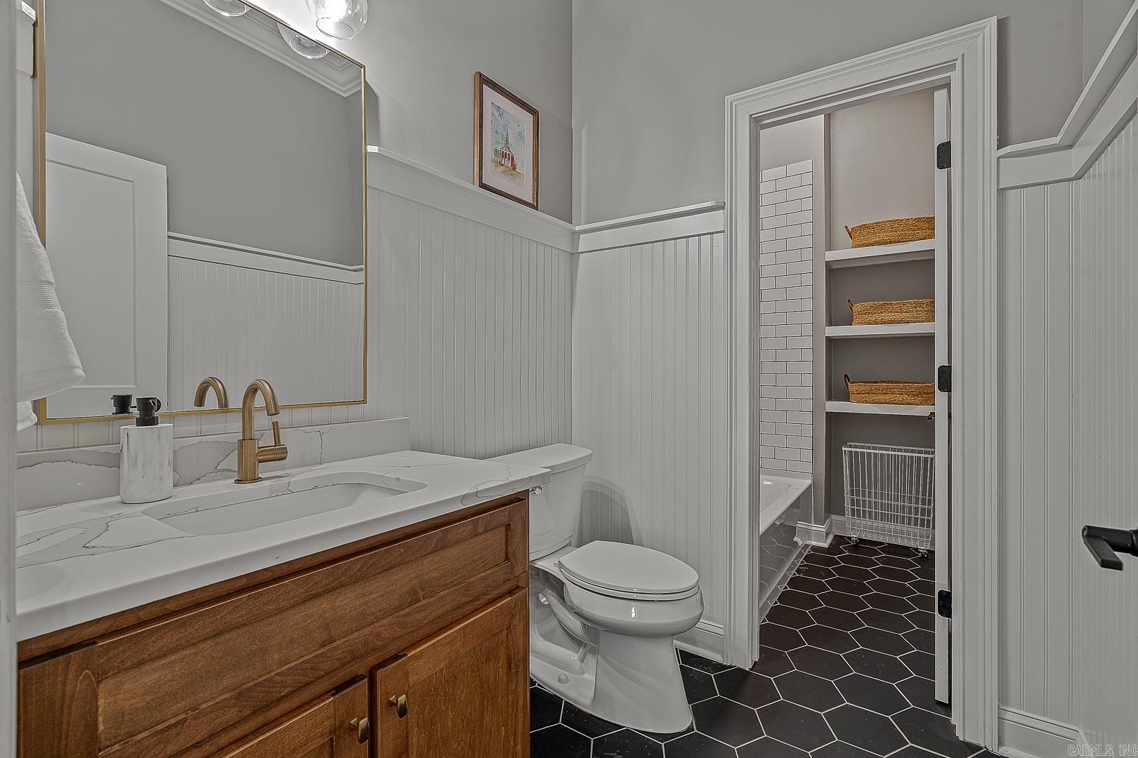 155 CR 7599  Jonesboro, AR