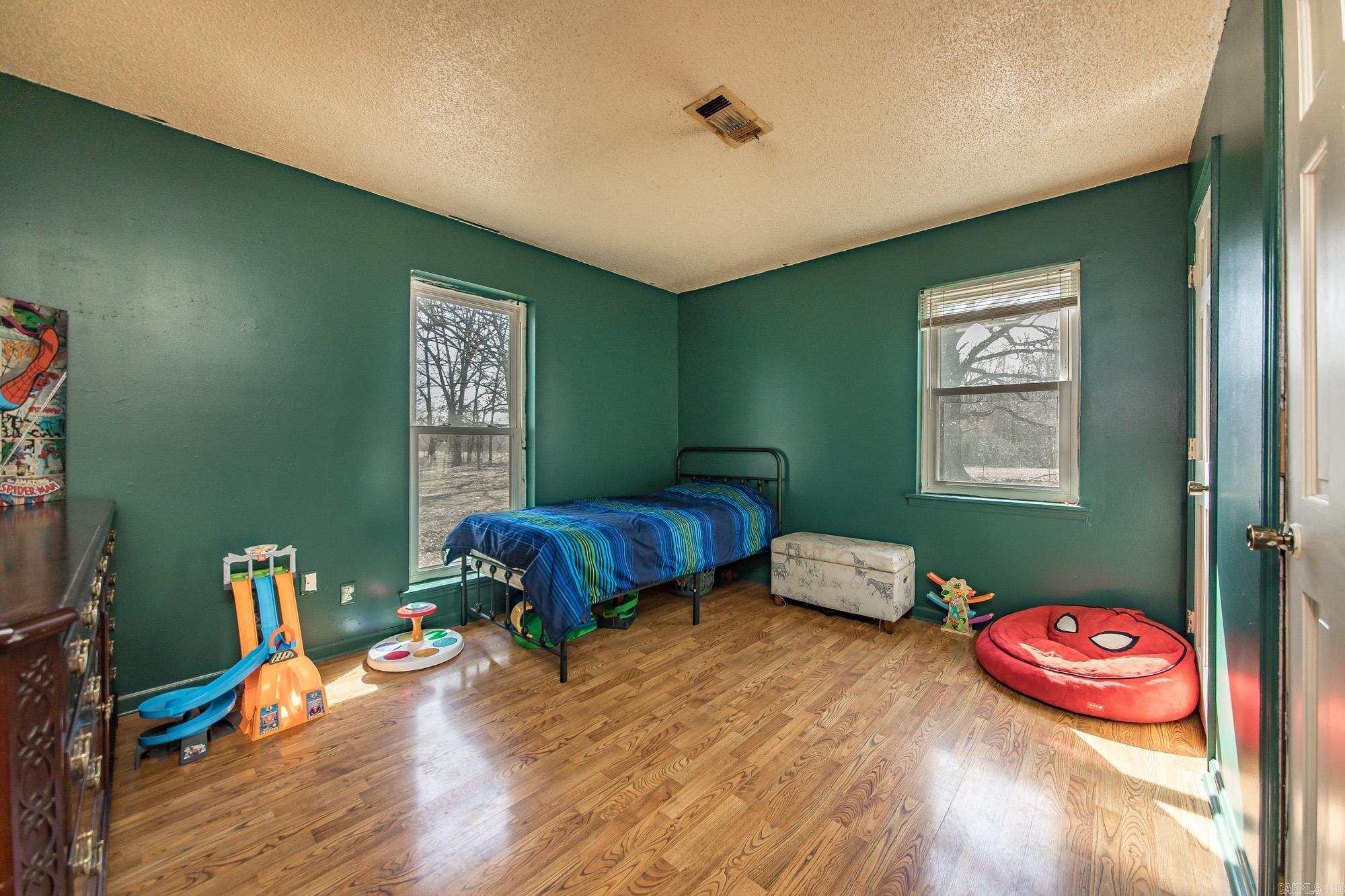 1129 W Main St  Austin, AR