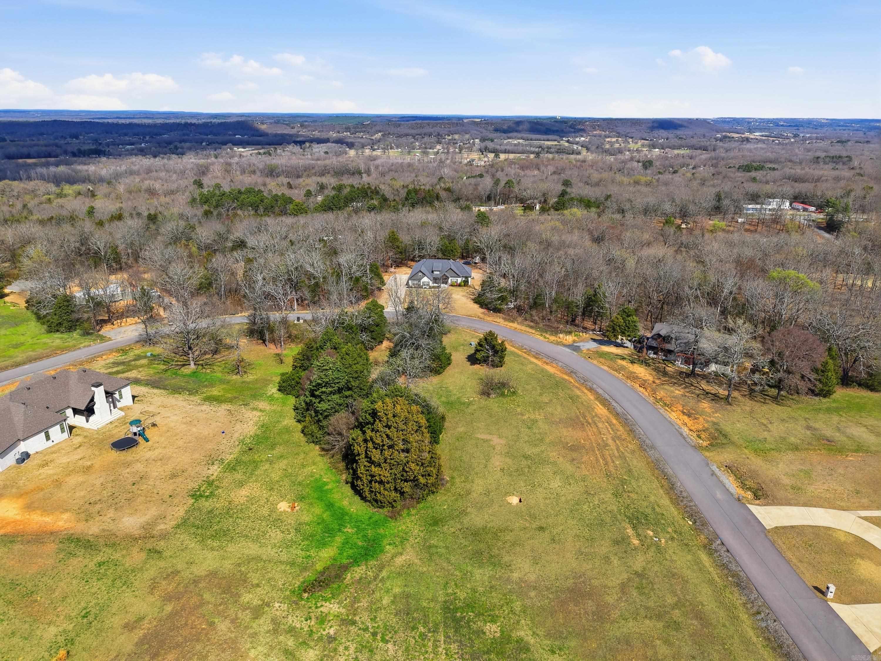 13 Pear  Greenbrier, AR