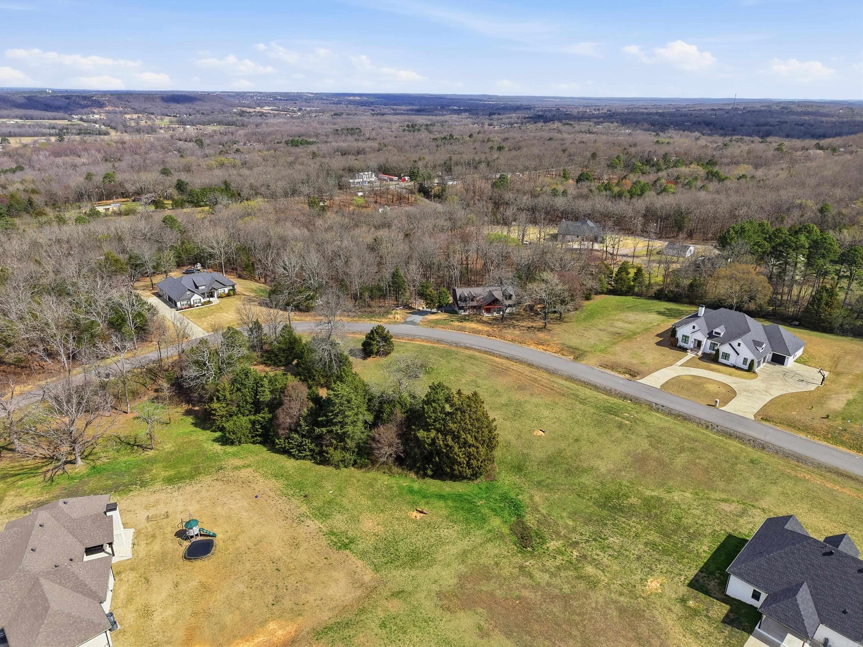 13 Pear  Greenbrier, AR