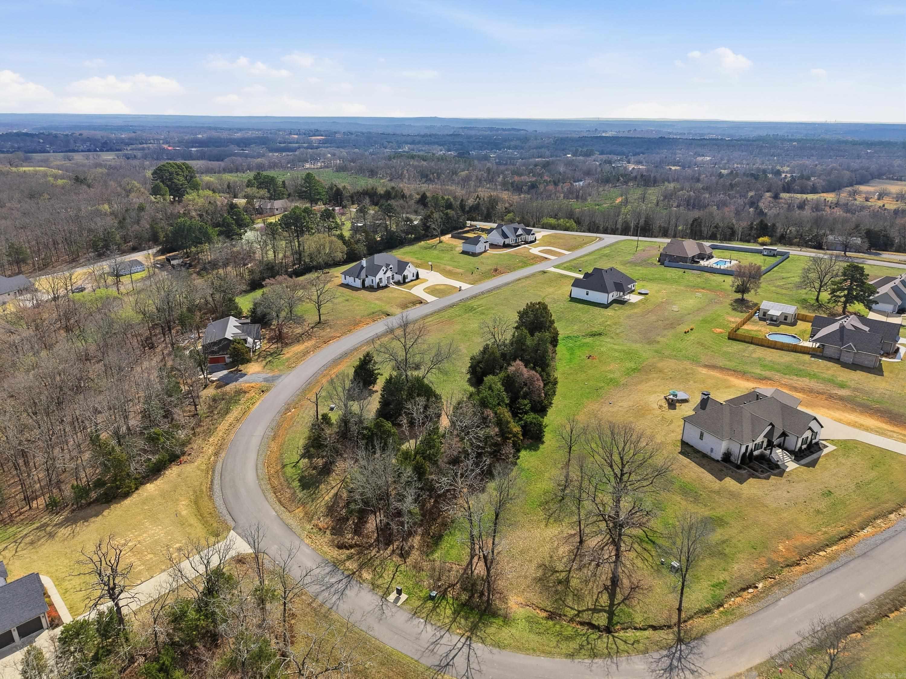 13 Pear  Greenbrier, AR