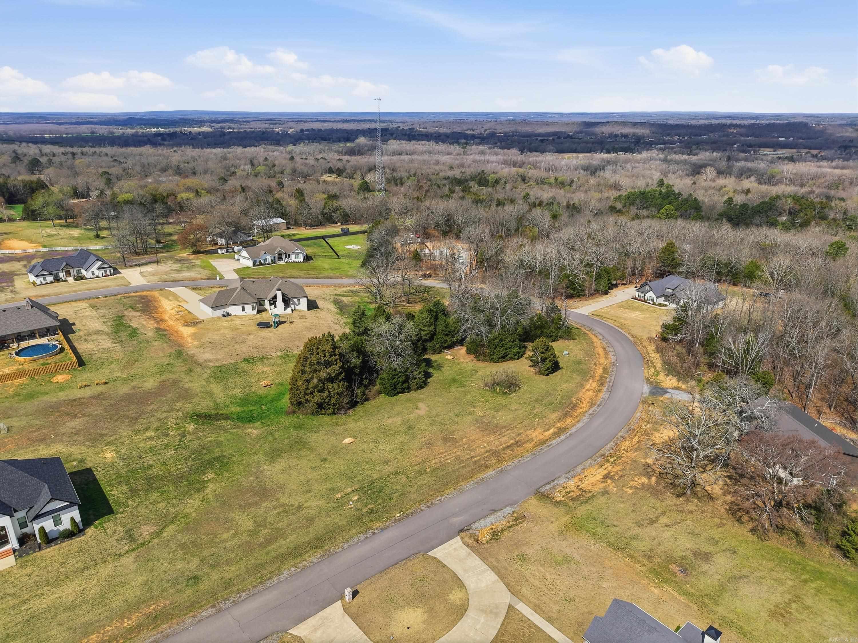 13 Pear  Greenbrier, AR