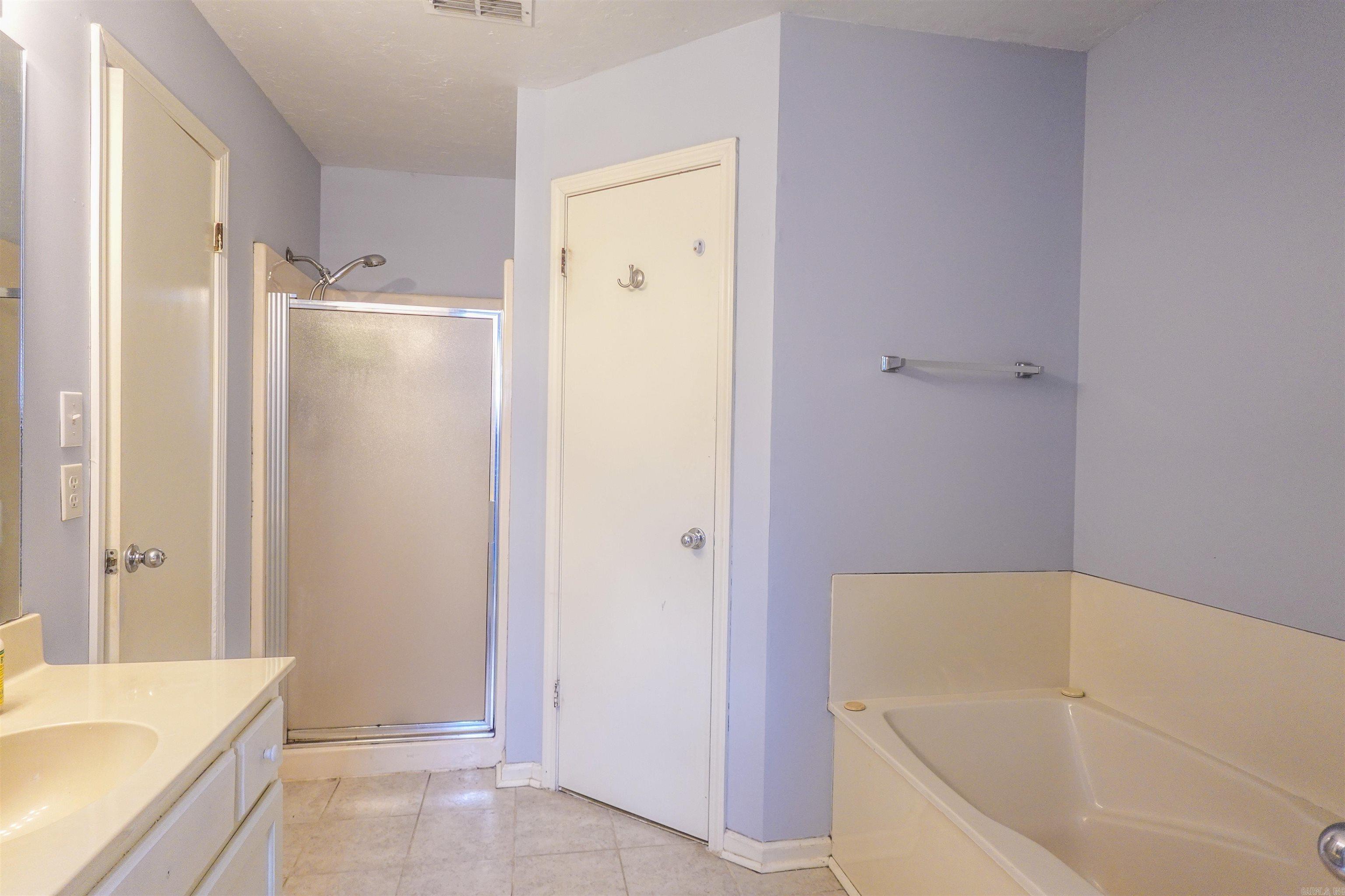 1007 Woodside  Bryant, AR