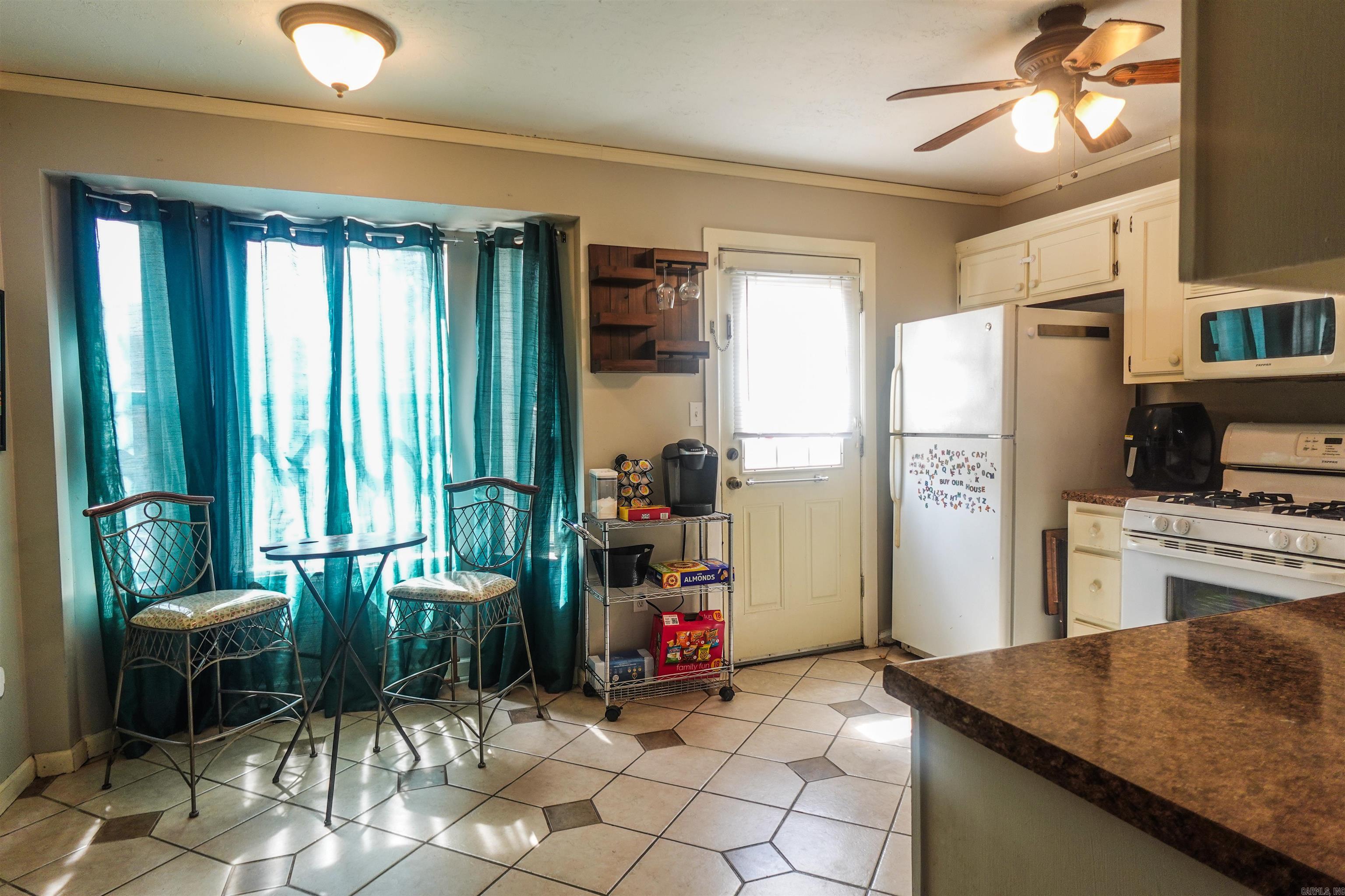 1007 Woodside  Bryant, AR