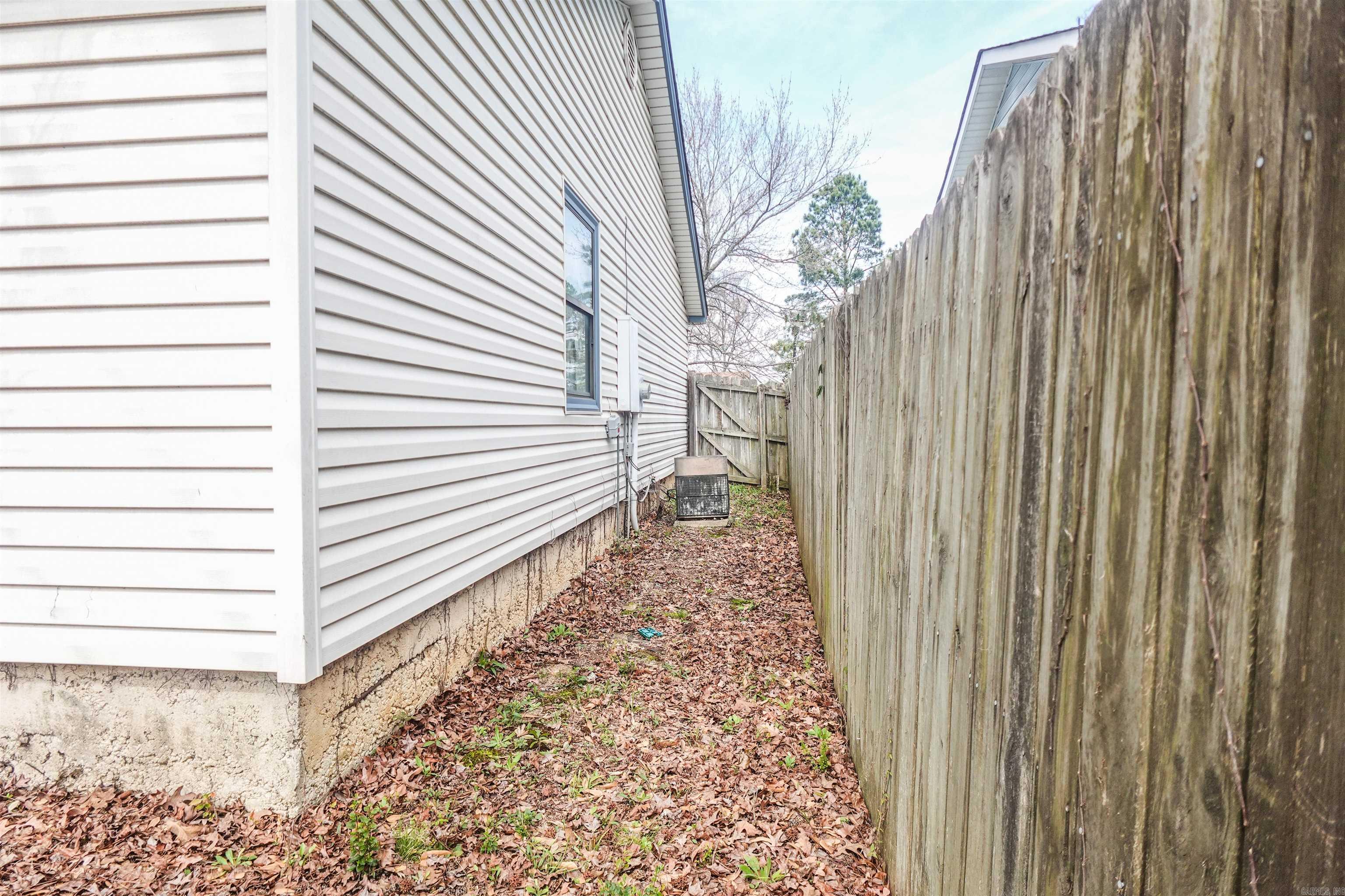 1007 Woodside  Bryant, AR