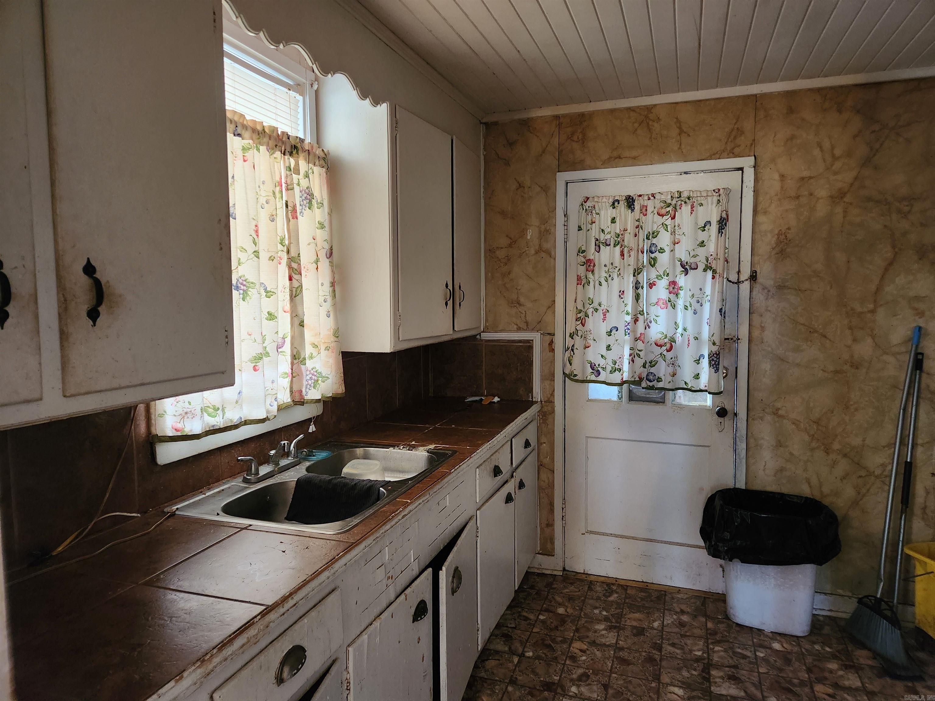 2519 W 2Nd Ave  Pine Bluff, AR