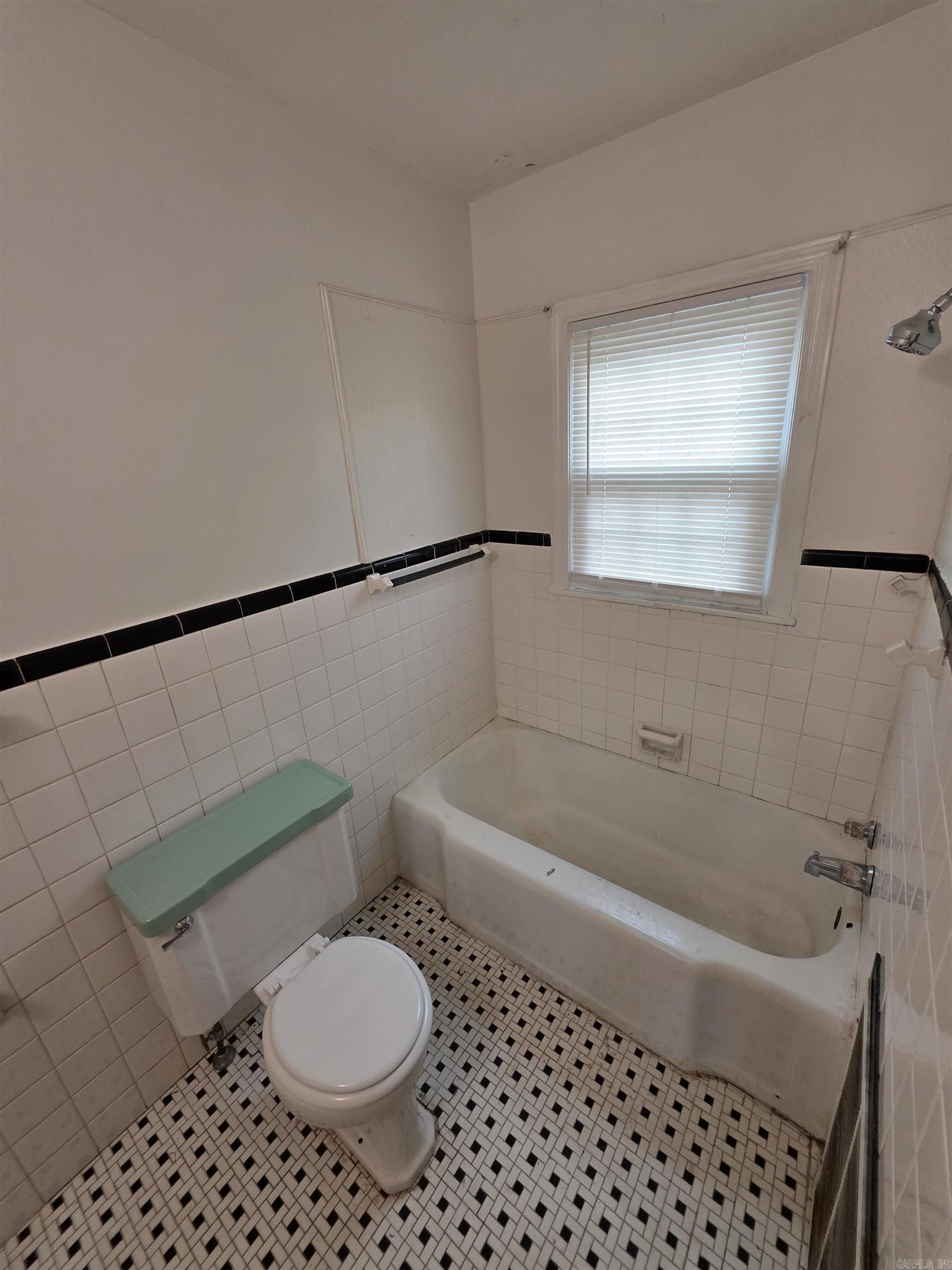 1700 W 19th  North Little Rock, AR