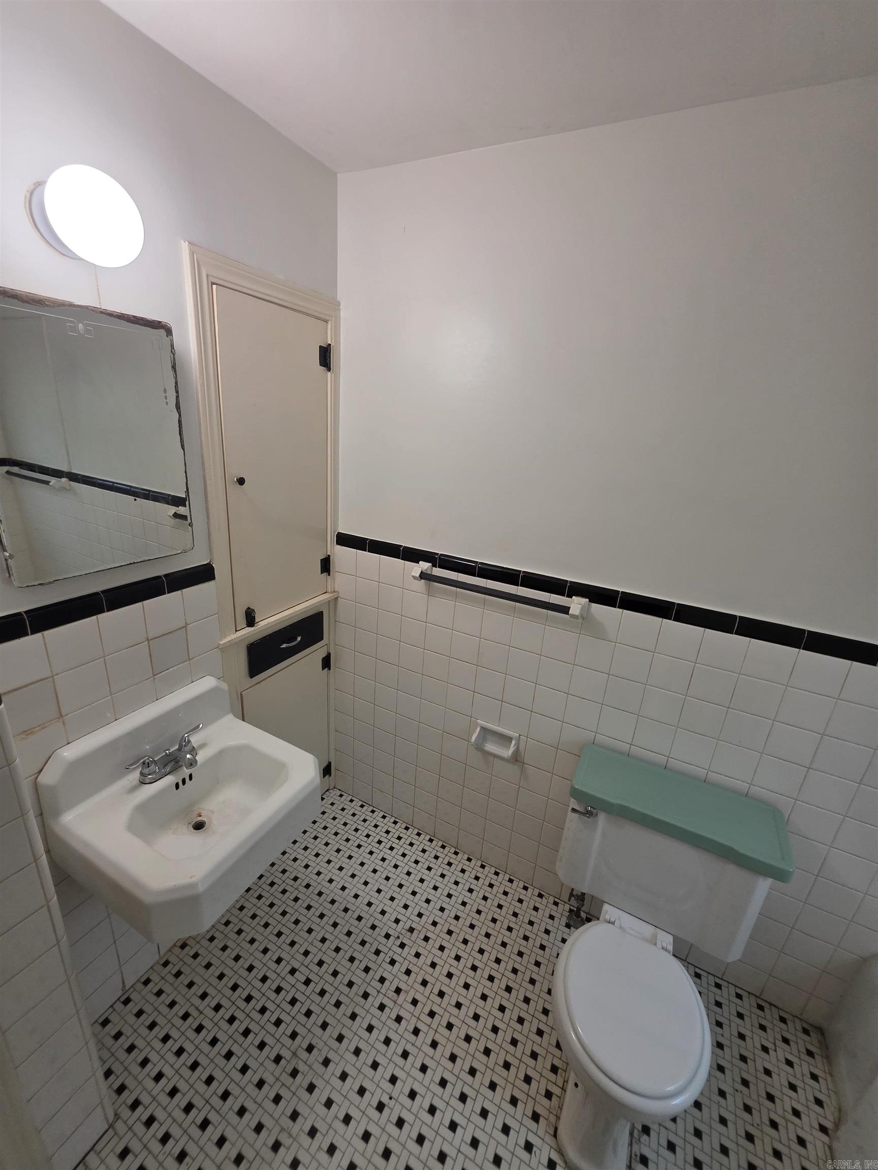 1700 W 19th  North Little Rock, AR