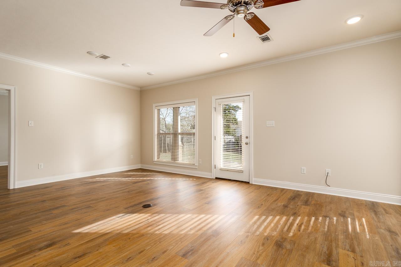 2515 EIGHTEEN  Conway, AR