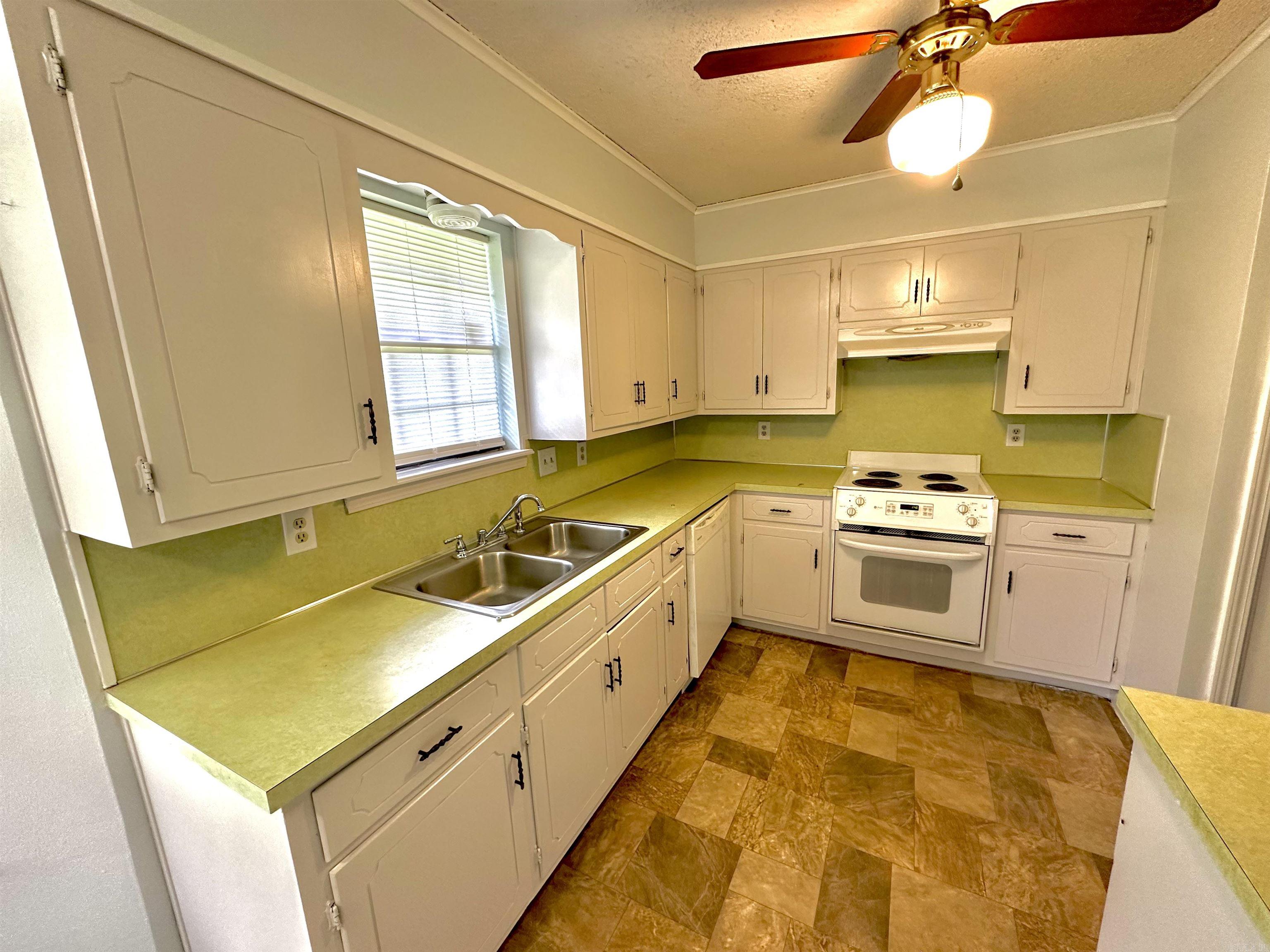 3805 Scenic  Pine Bluff, AR