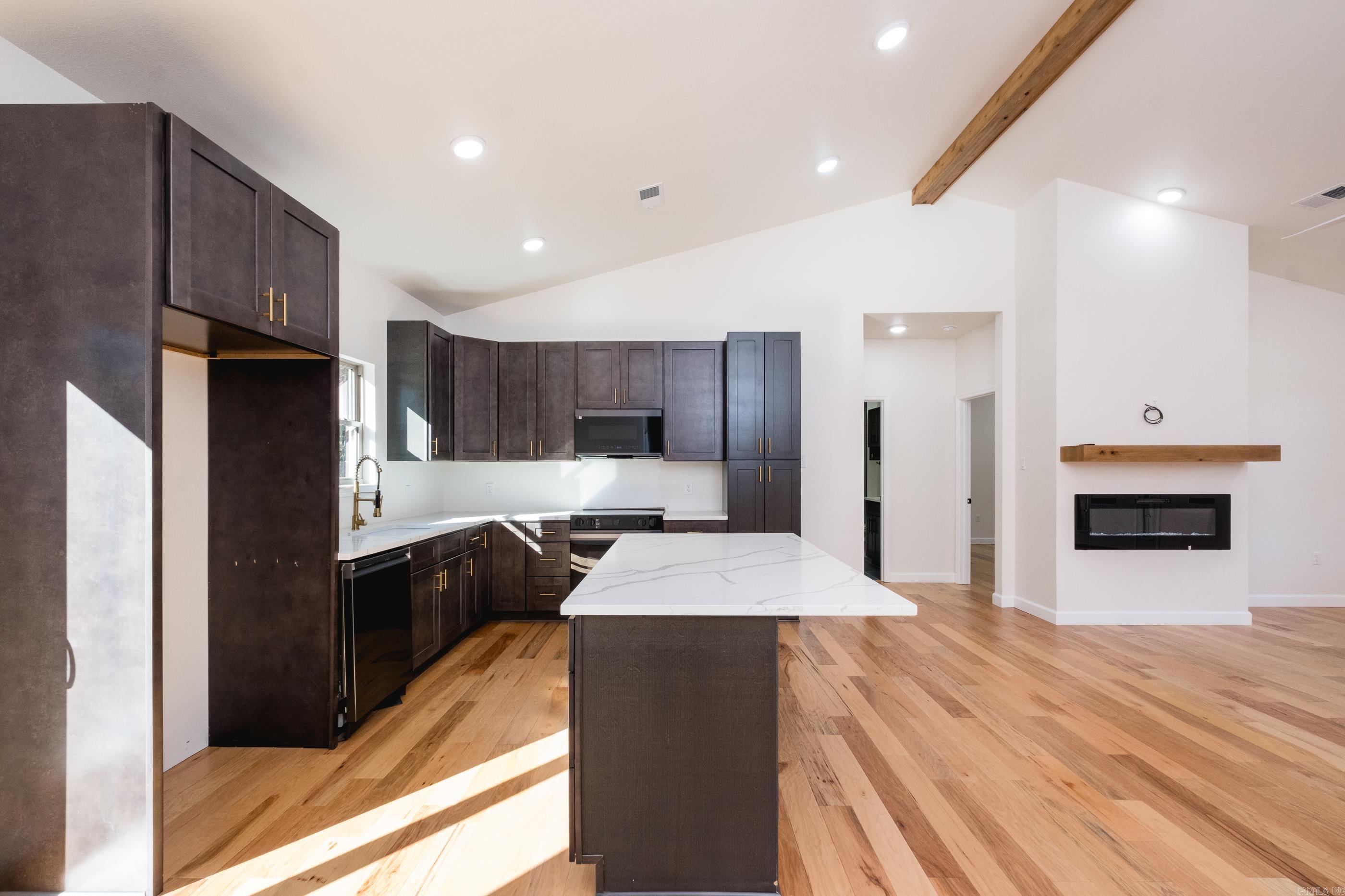 93 Rolling Manor  Conway, AR