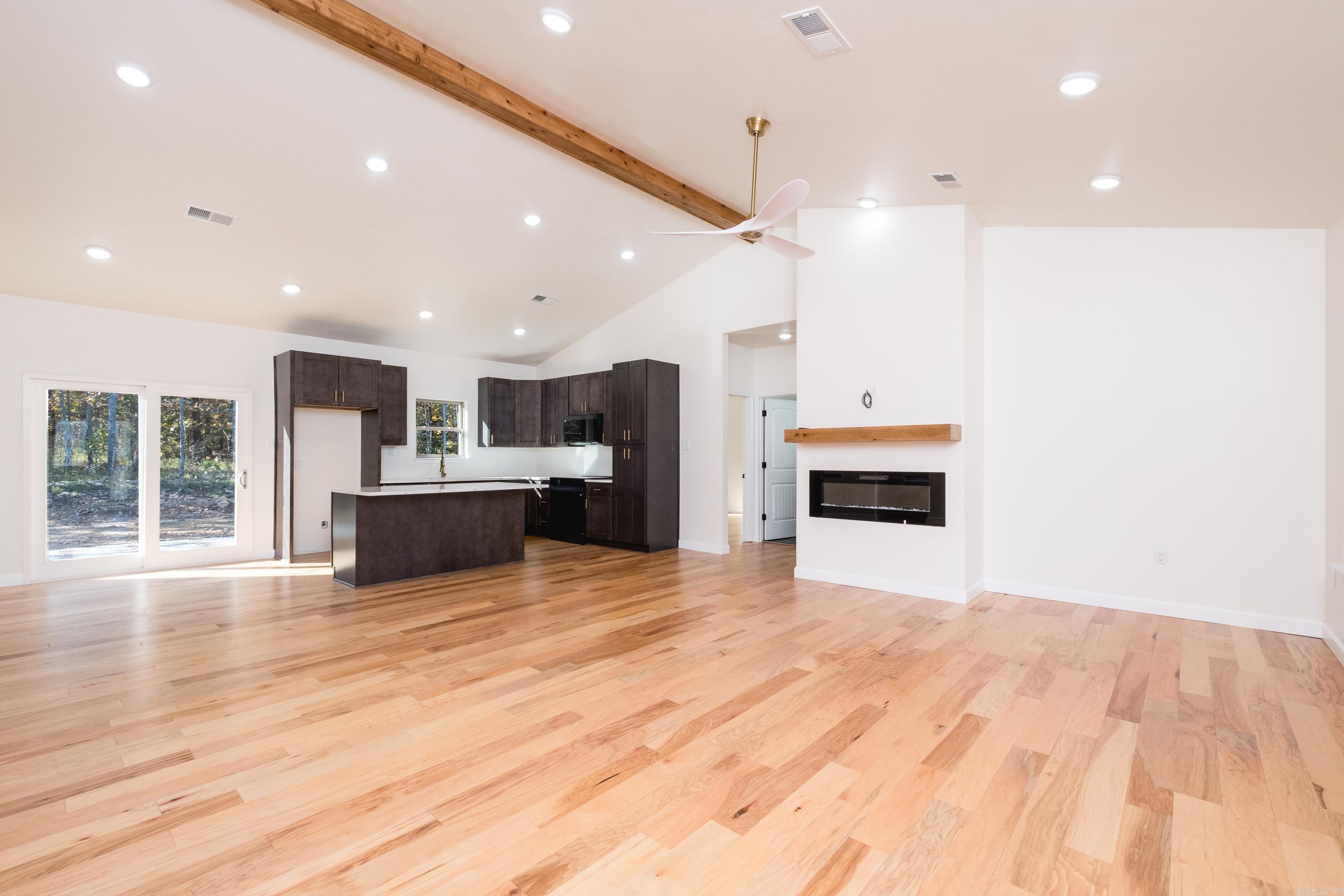 93 Rolling Manor  Conway, AR