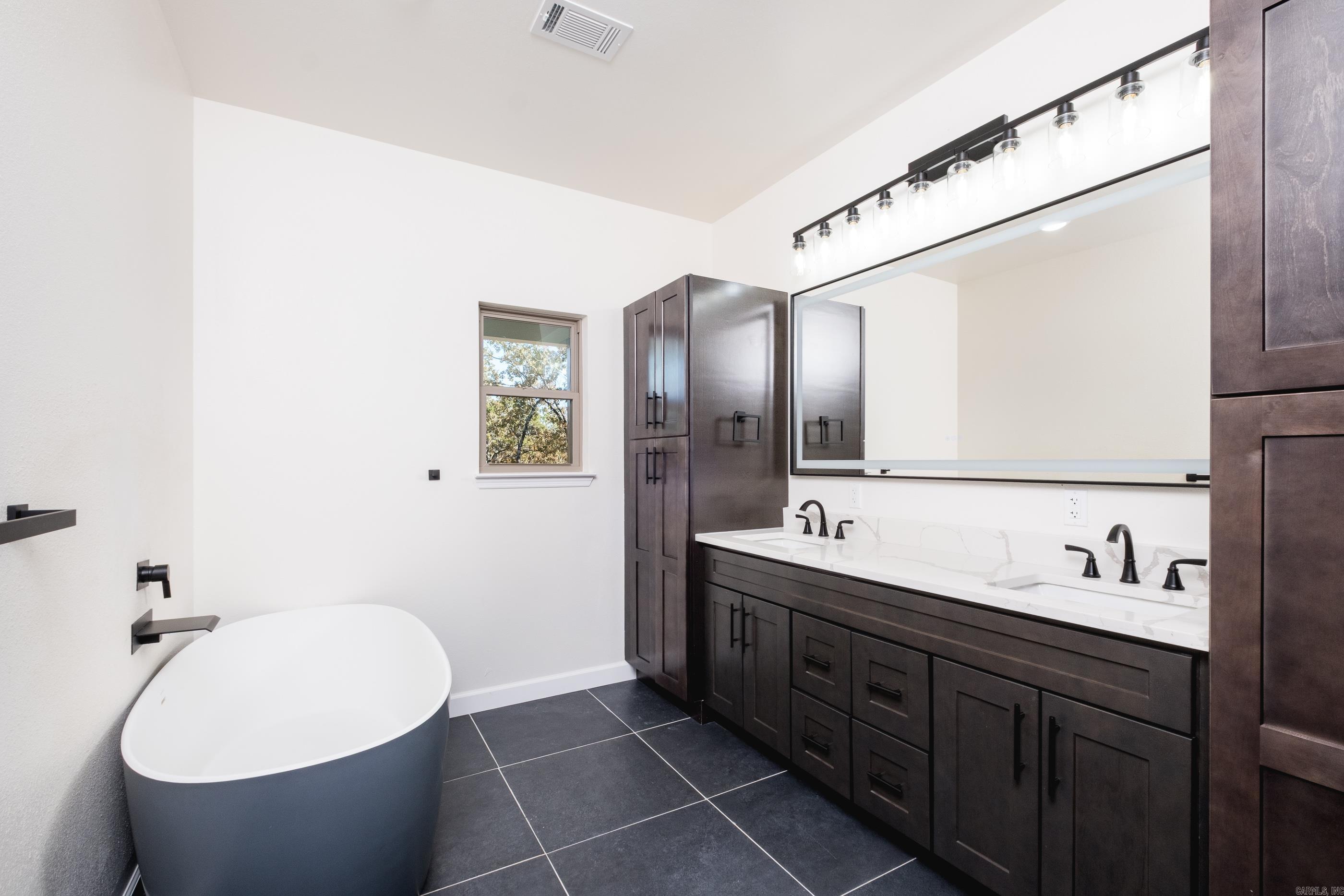 93 Rolling Manor  Conway, AR