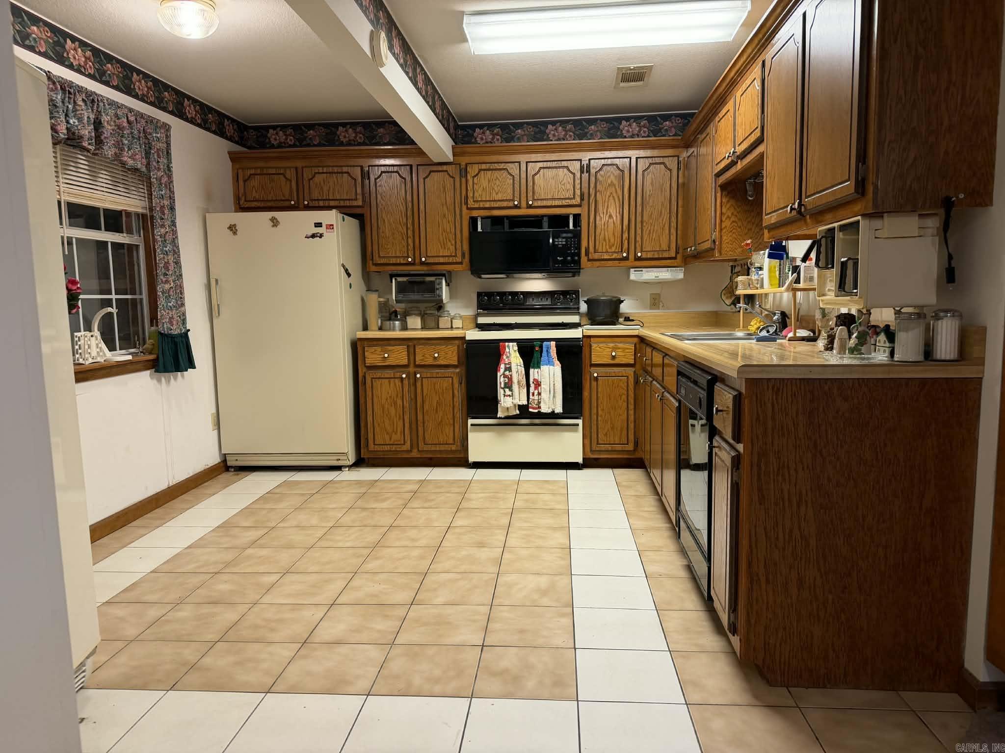 1714 Strawfloor  Jonesboro, AR